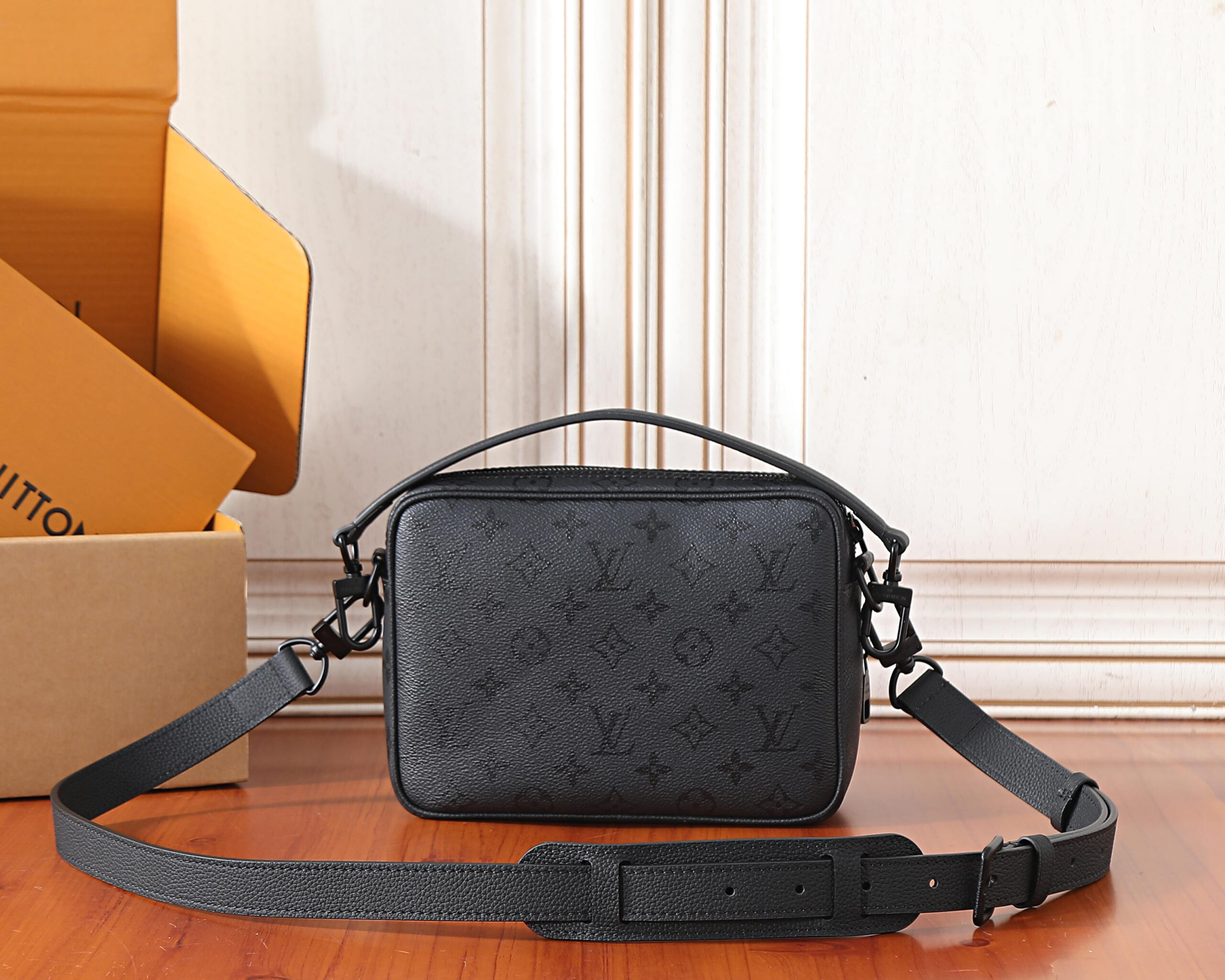 Louis Vuitton M26783 Monogram Midnight Shoulder Bag - Image 3