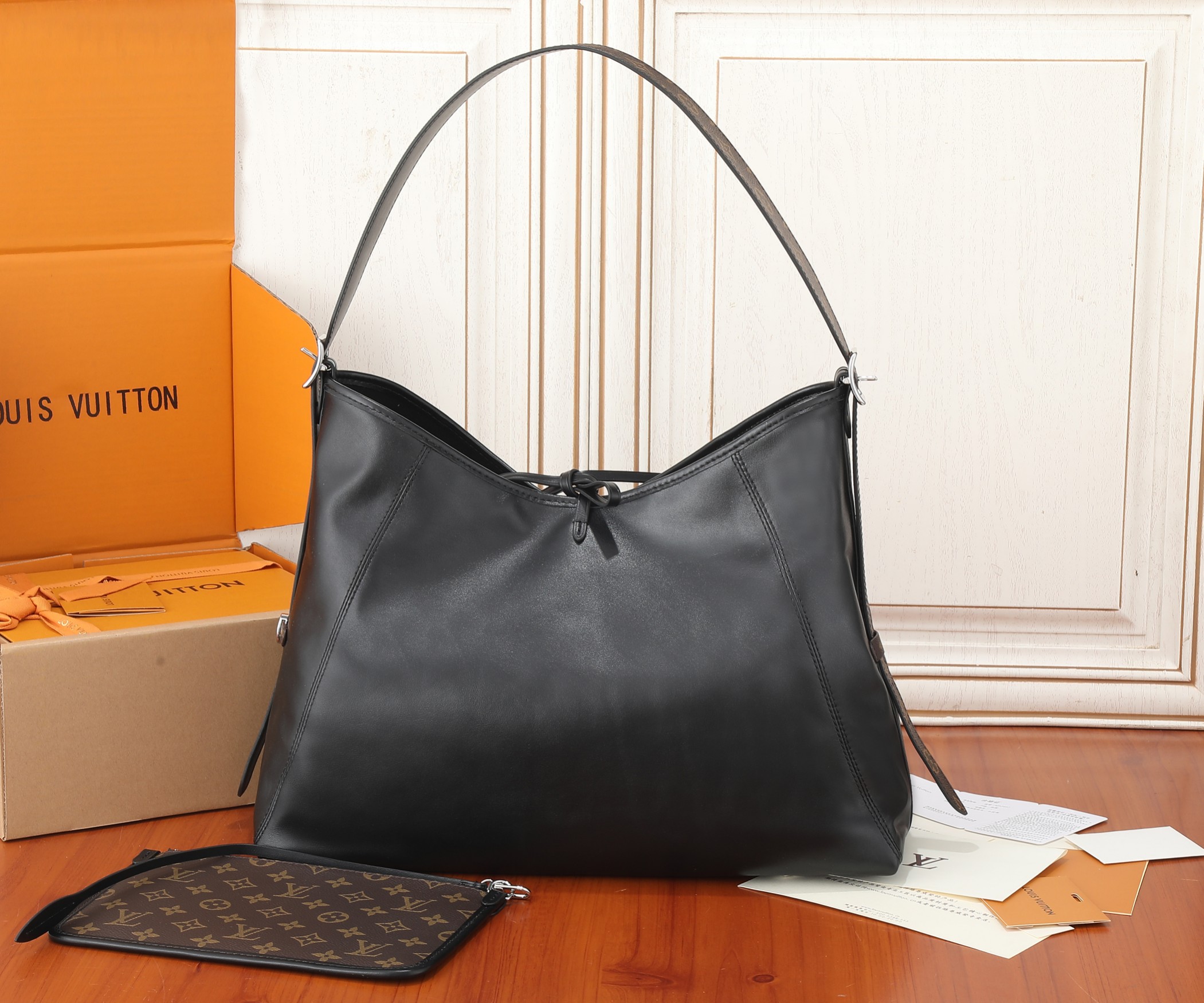 CarryAll Dark Medium Handbag M25143 - Image 3