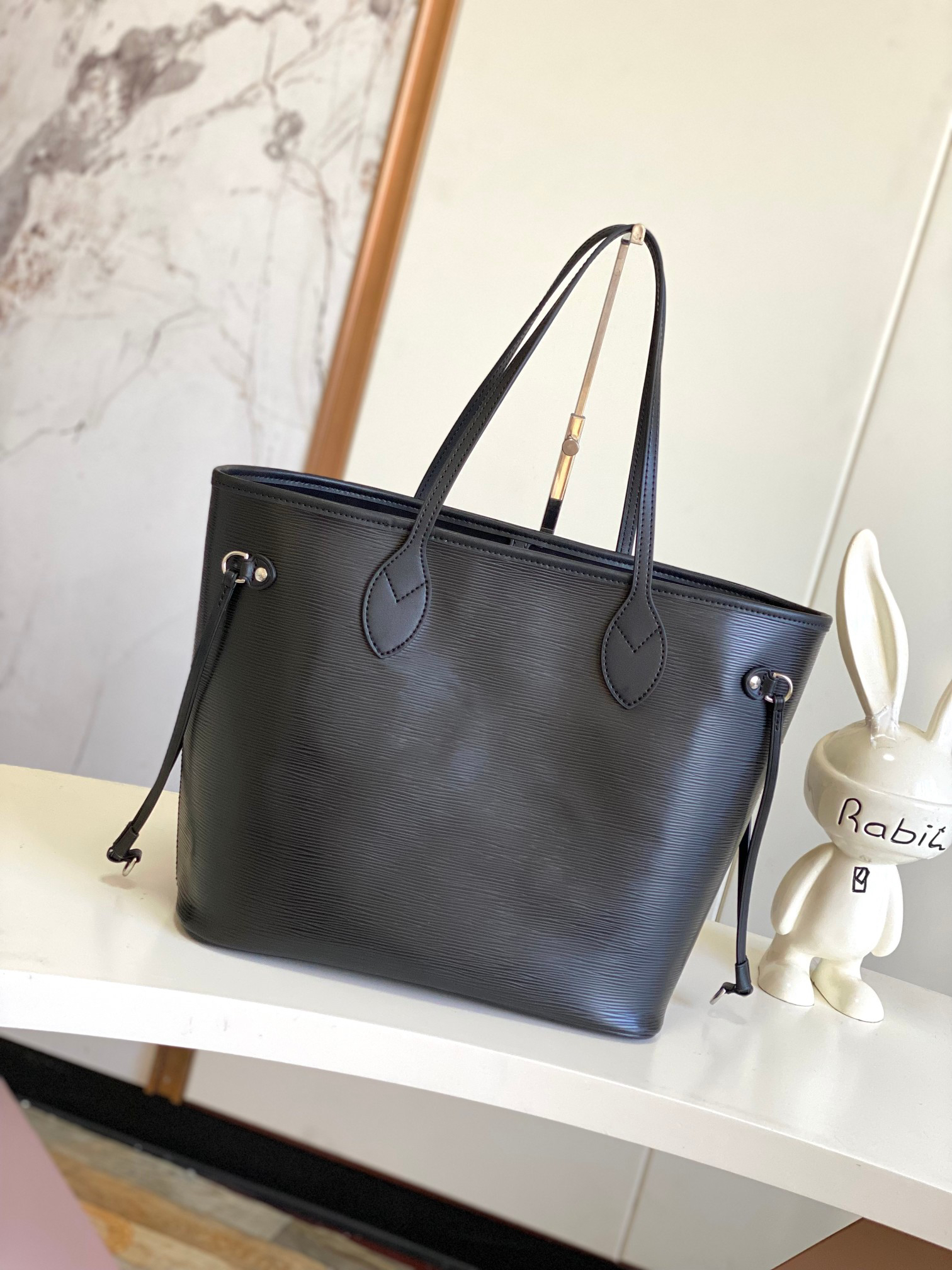 Louis Vuitton Neverfull MM Epi Leather Tote Bag - Image 3