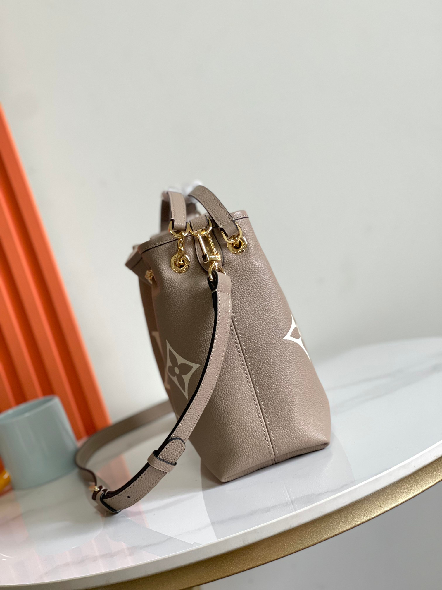 LV Bundle Monogram Empreinte Leather Handbag - Image 3