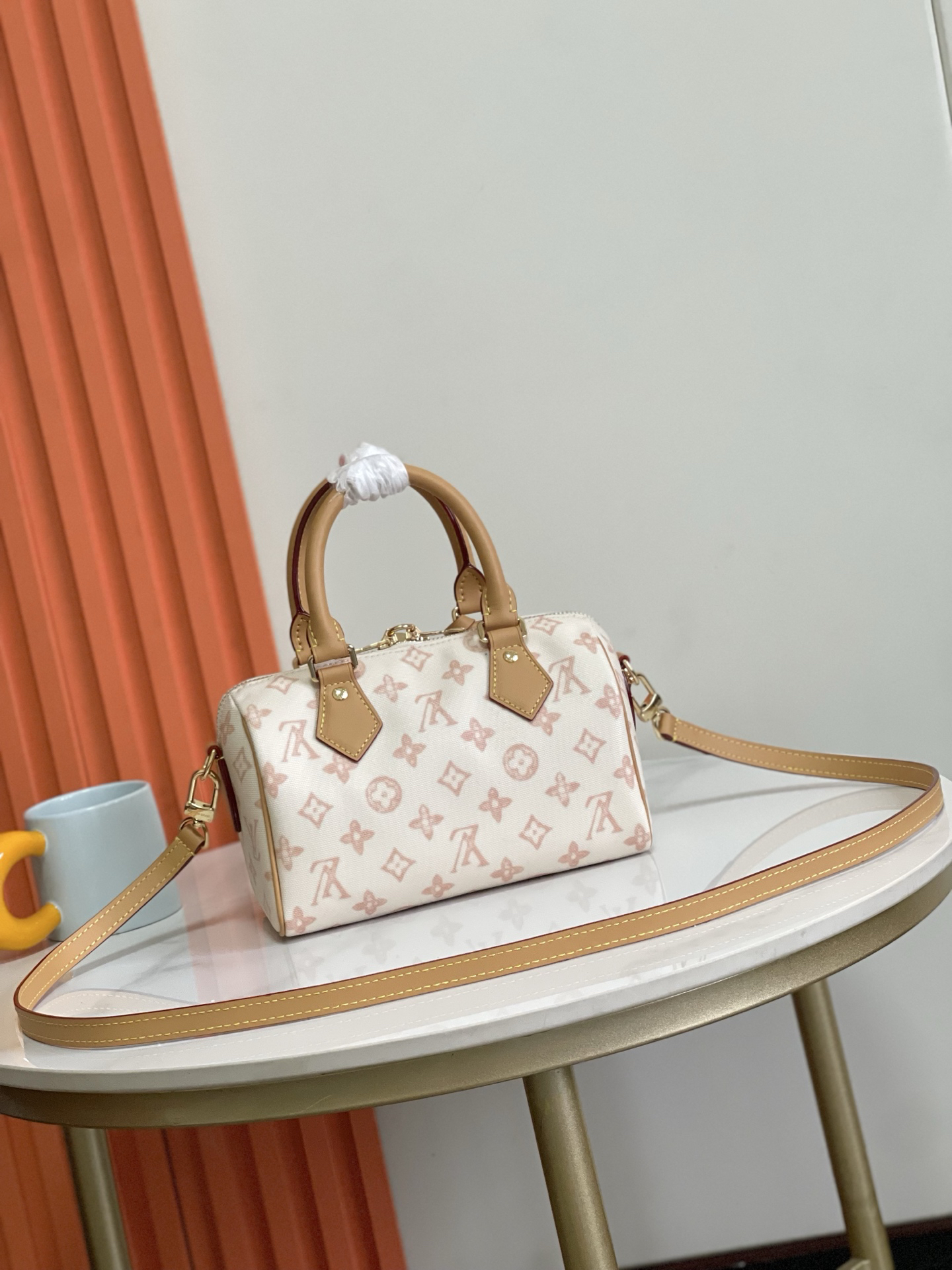 Louis Vuitton Speedy Bandoulière 20 Crossbody Bag - Image 3