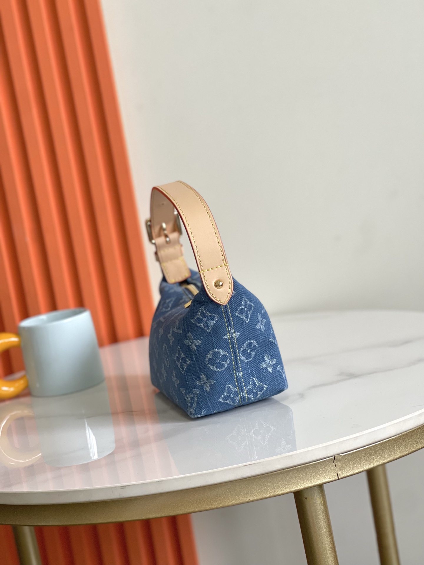 Louis Vuitton Mini Moon M82949 Crescent Shoulder Bag - Image 3