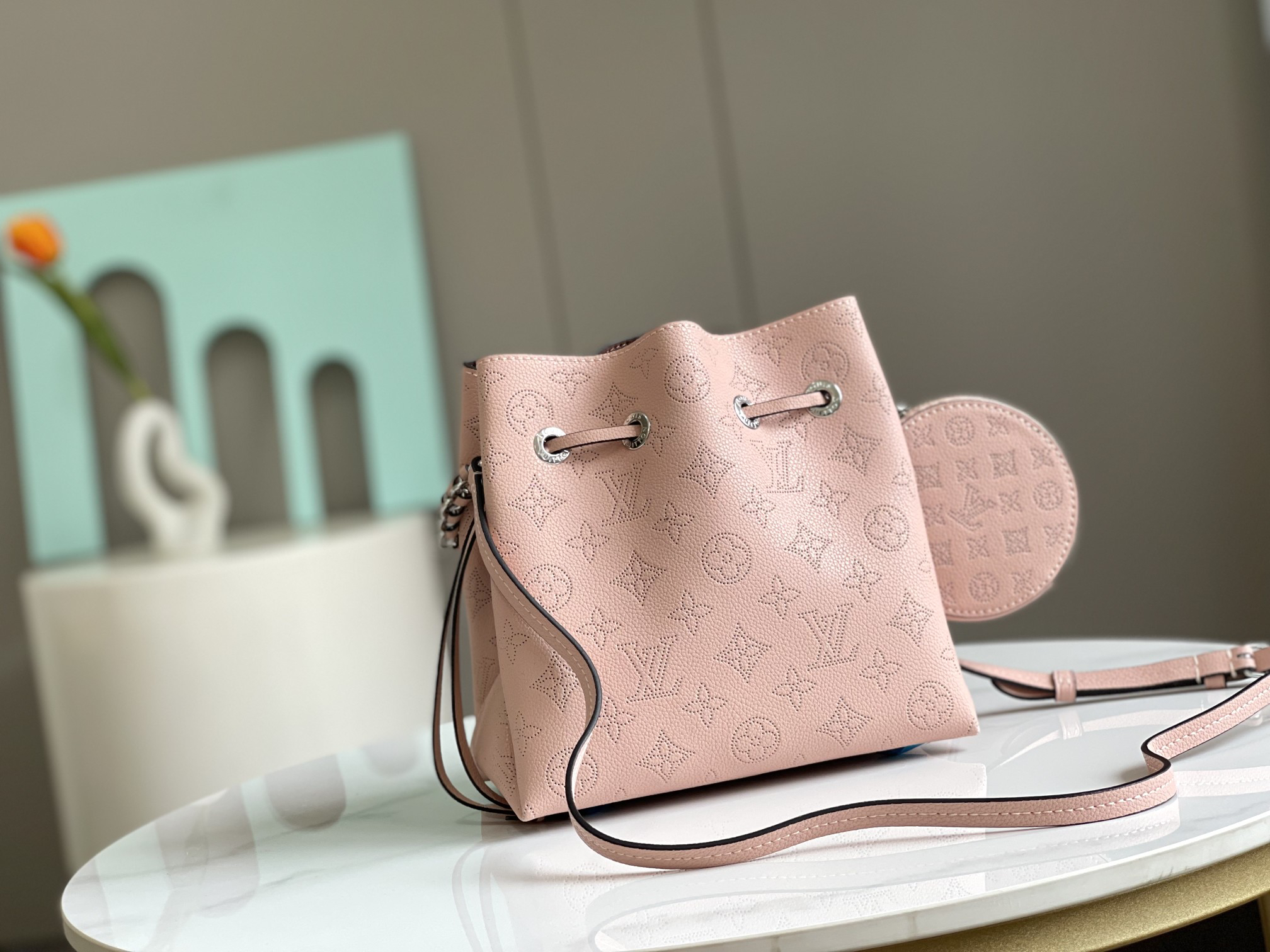 Louis Vuitton Bella Bucket Bag - Image 3