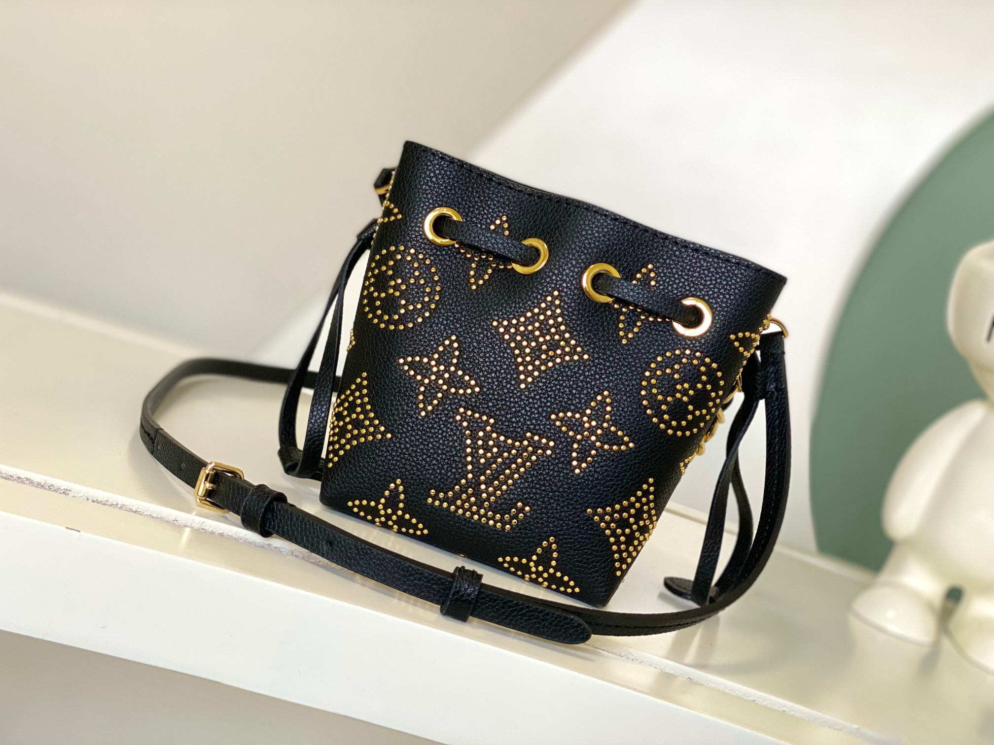 Louis Vuitton Pico Bella Bucket Bag M82744 - Image 3