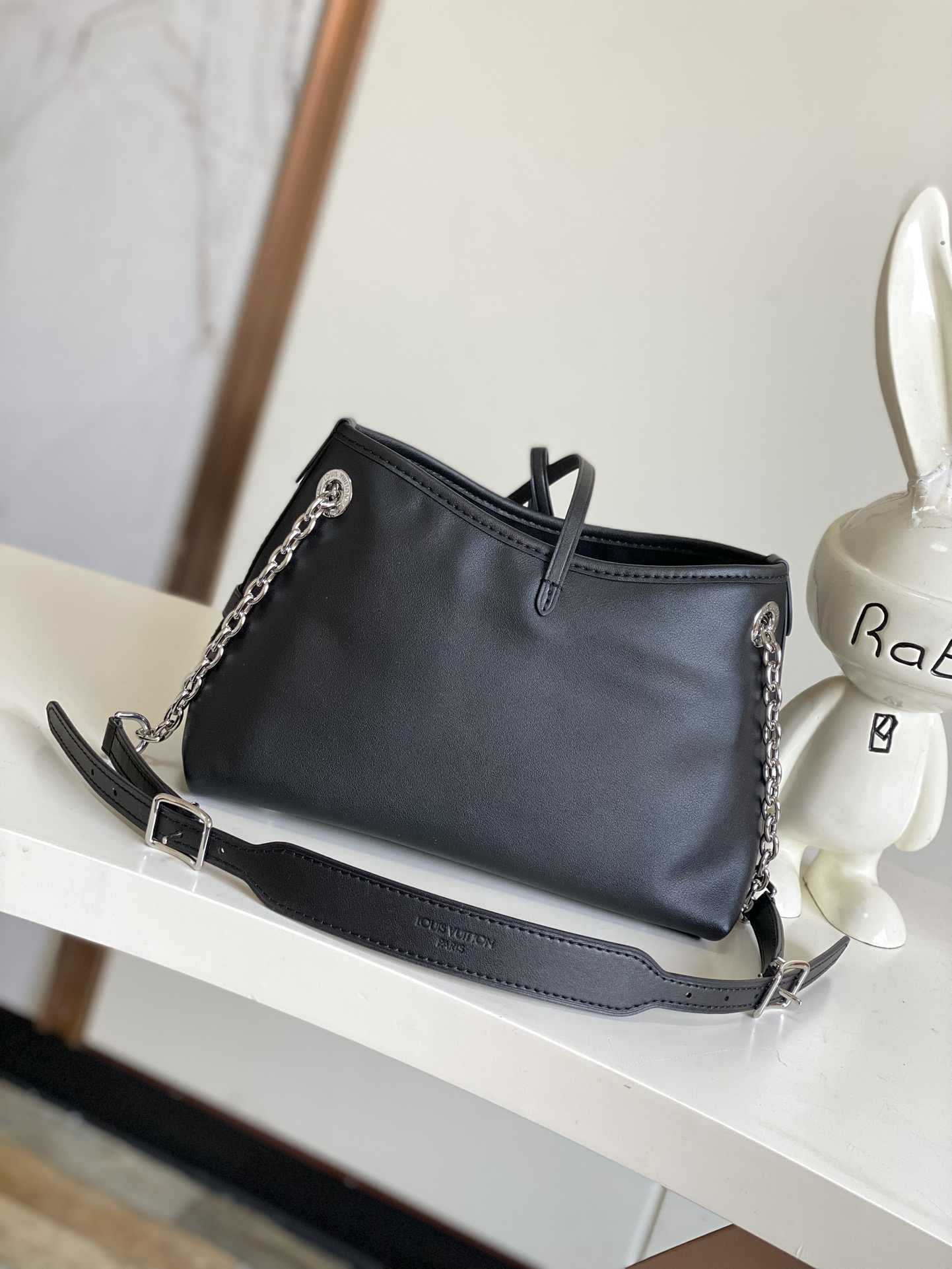 Louis Vuitton CarryAll BB Shoulder Bag M13014 - Black - Image 3
