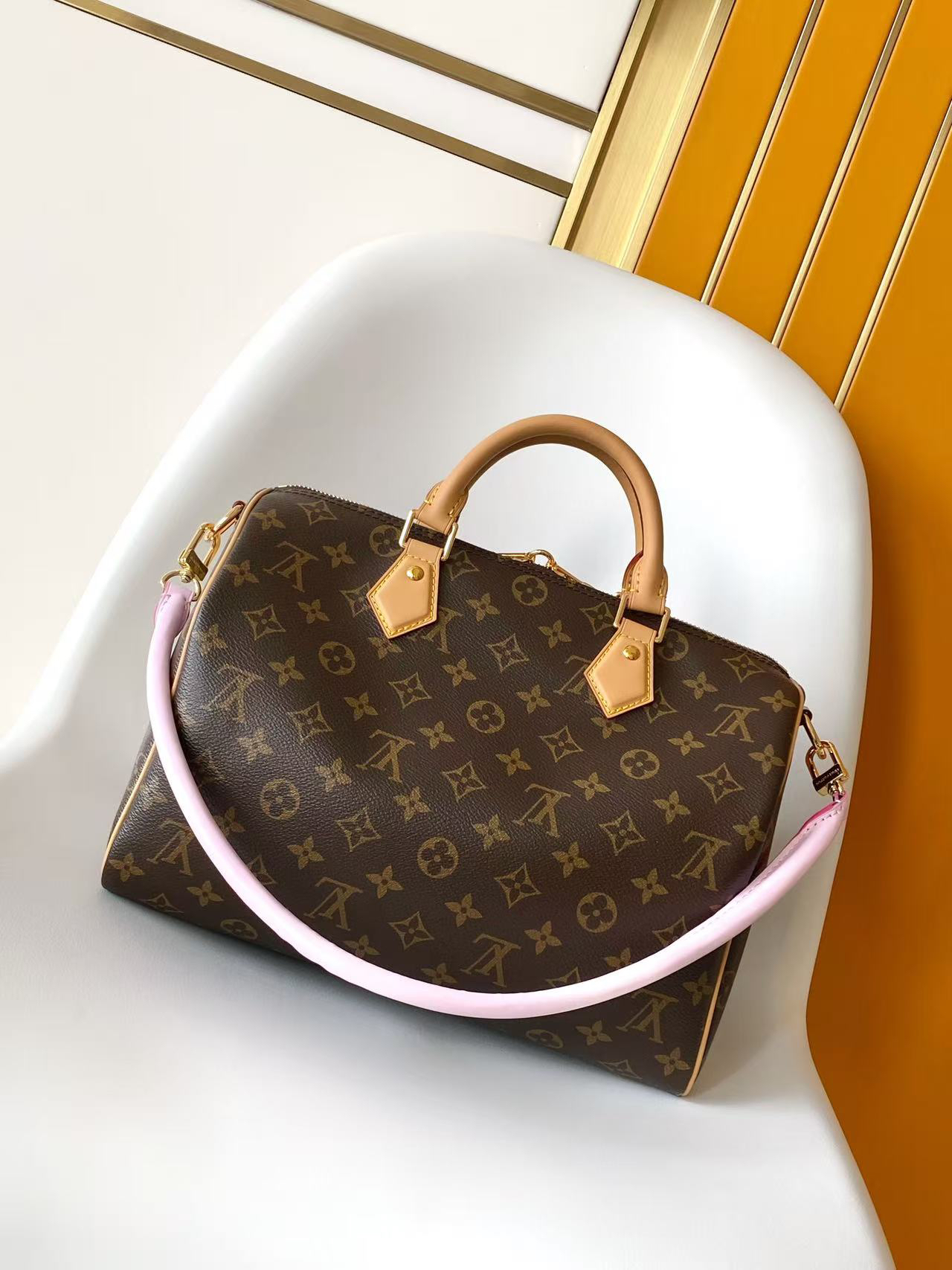 Louis Vuitton Speedy Soft 30 Boho Monogram Handbag - Image 3