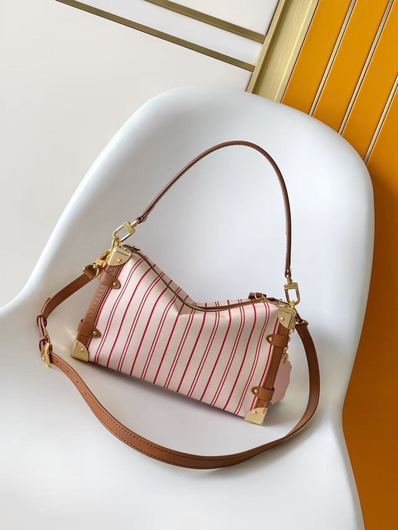 Flight Mode Side Trunk Medium Handbag - Image 3
