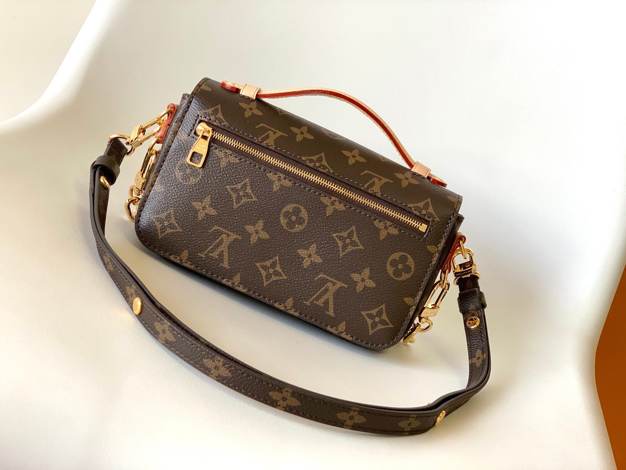 Louis Vuitton East West Métis Messenger Bag M46279 - Image 3