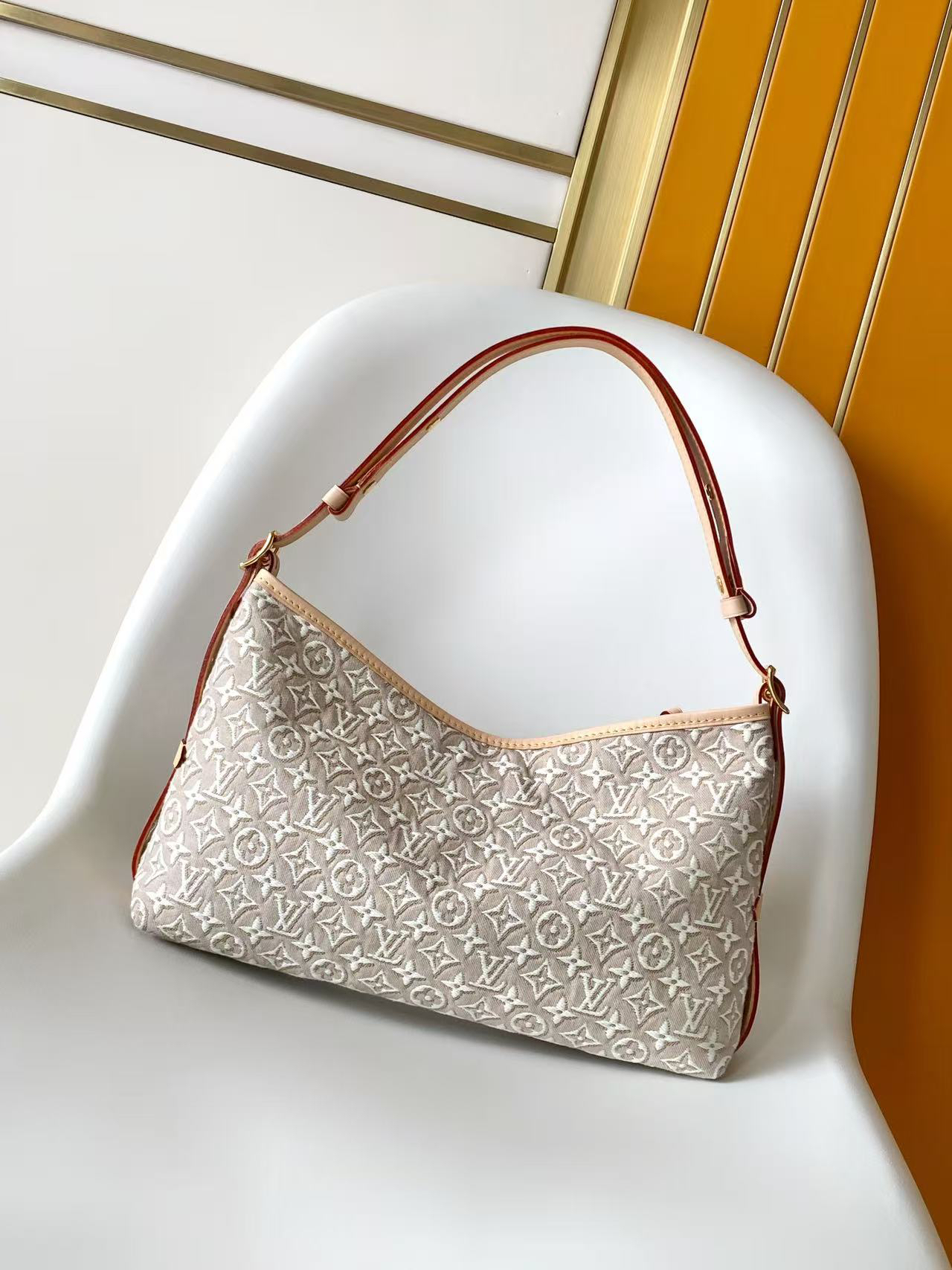 Carryall East-West Monogram Embleme Shoulder Bag - Image 3