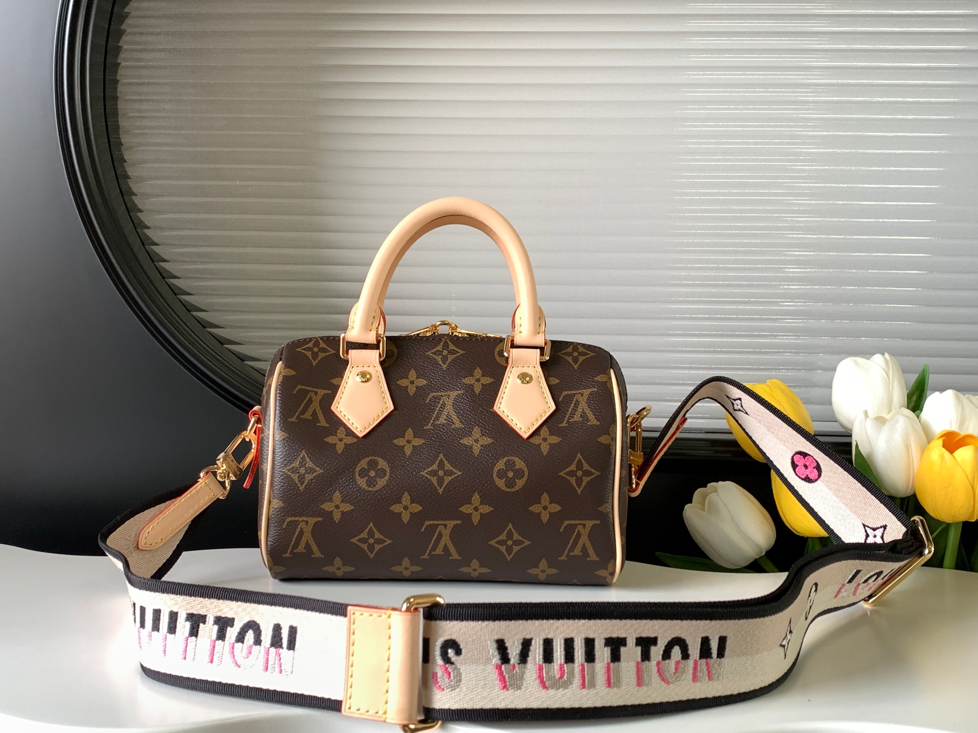 Louis Vuitton Speedy Bandoulière 20 Monogram Canvas Handbag - Image 3