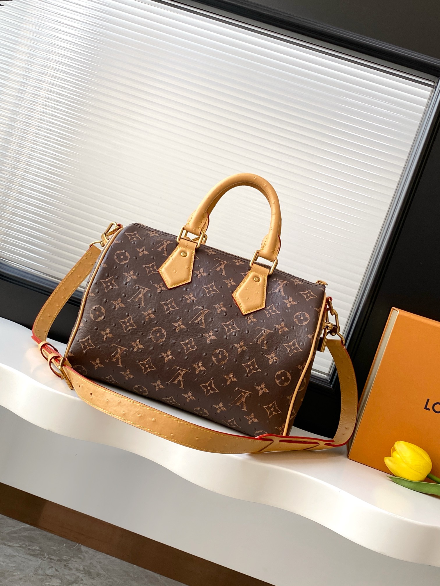 Louis Vuitton Speedy P9 Bandouliere 30 Monogram Leather Handbag - Image 3