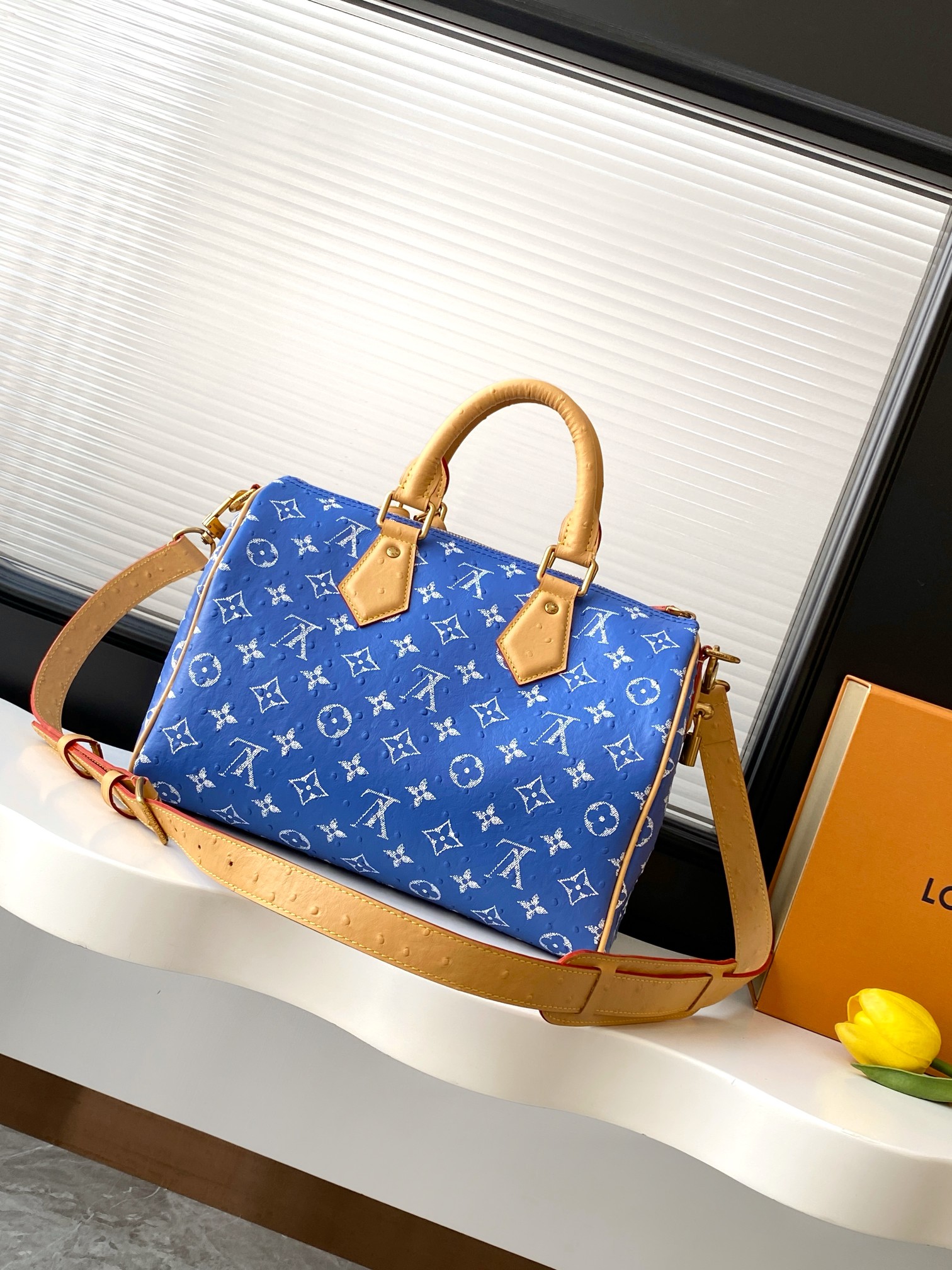 Louis Vuitton Speedy P9 Bandouliere 30 Monogram Leather Handbag - Image 3