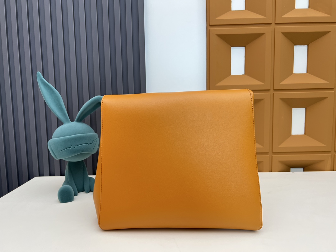 Louis Vuitton M24578 Sandwich Handbag - Image 3