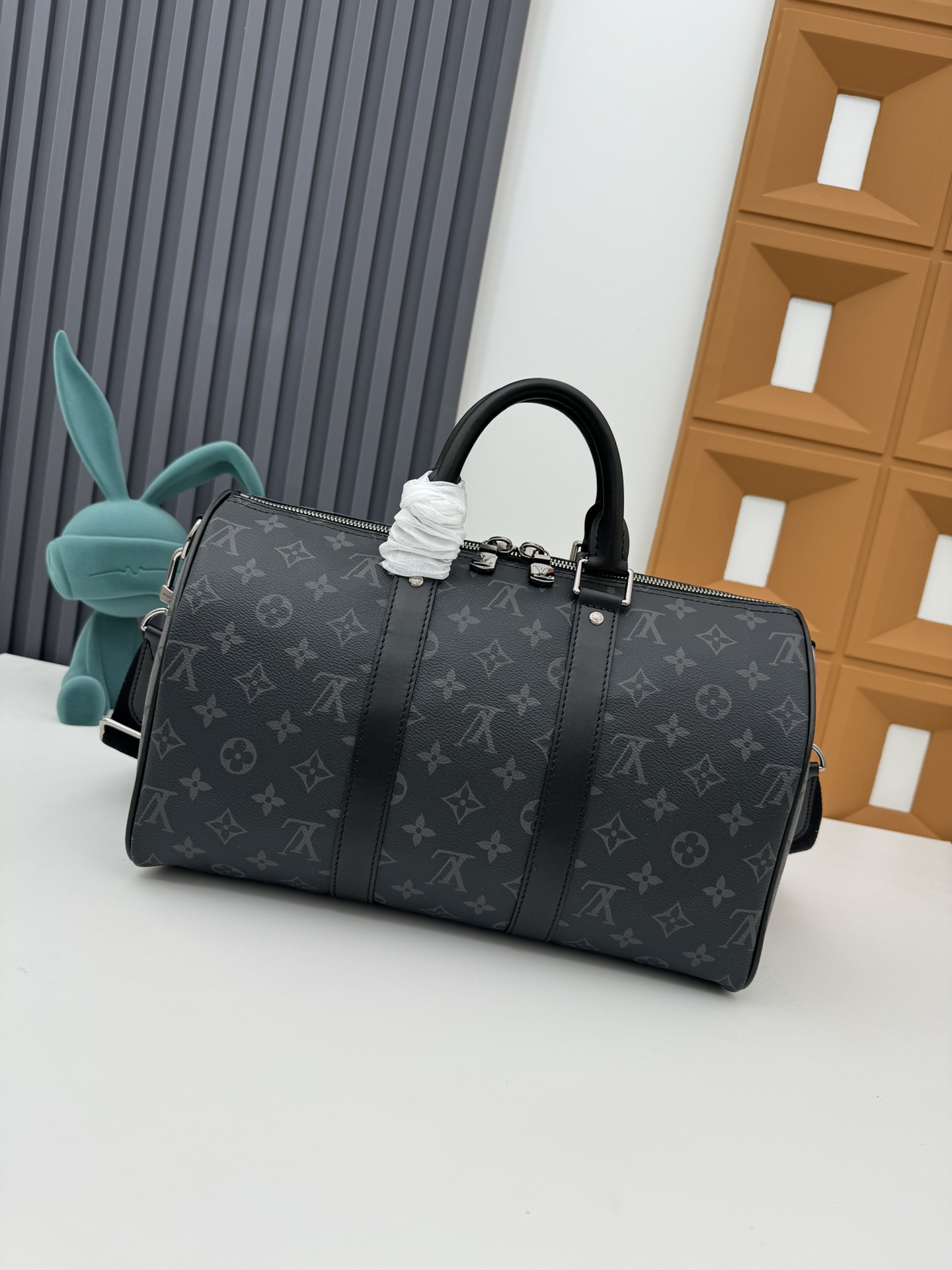Louis Vuitton Keepall 35 Travel Bag in Monogram Eclipse Canvas - Image 3
