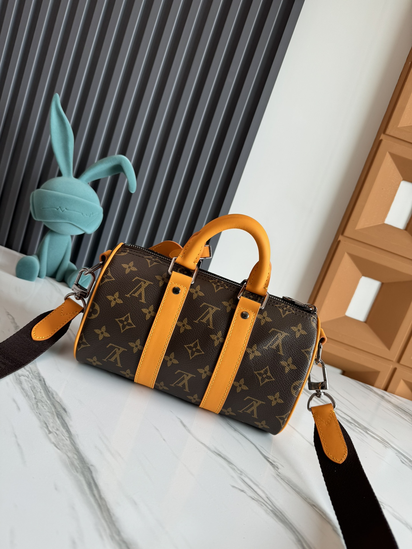 Louis Vuitton Keepall 25 Travel Bag in Monogram Eclipse Reverse Canvas - Image 3