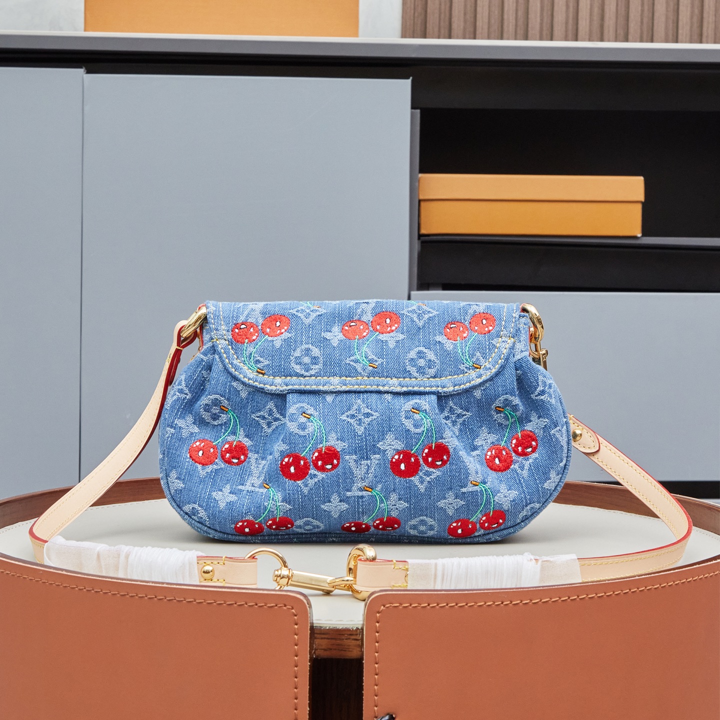 Louis Vuitton x Takashi Murakami Sunset Bag M13680 - Image 3