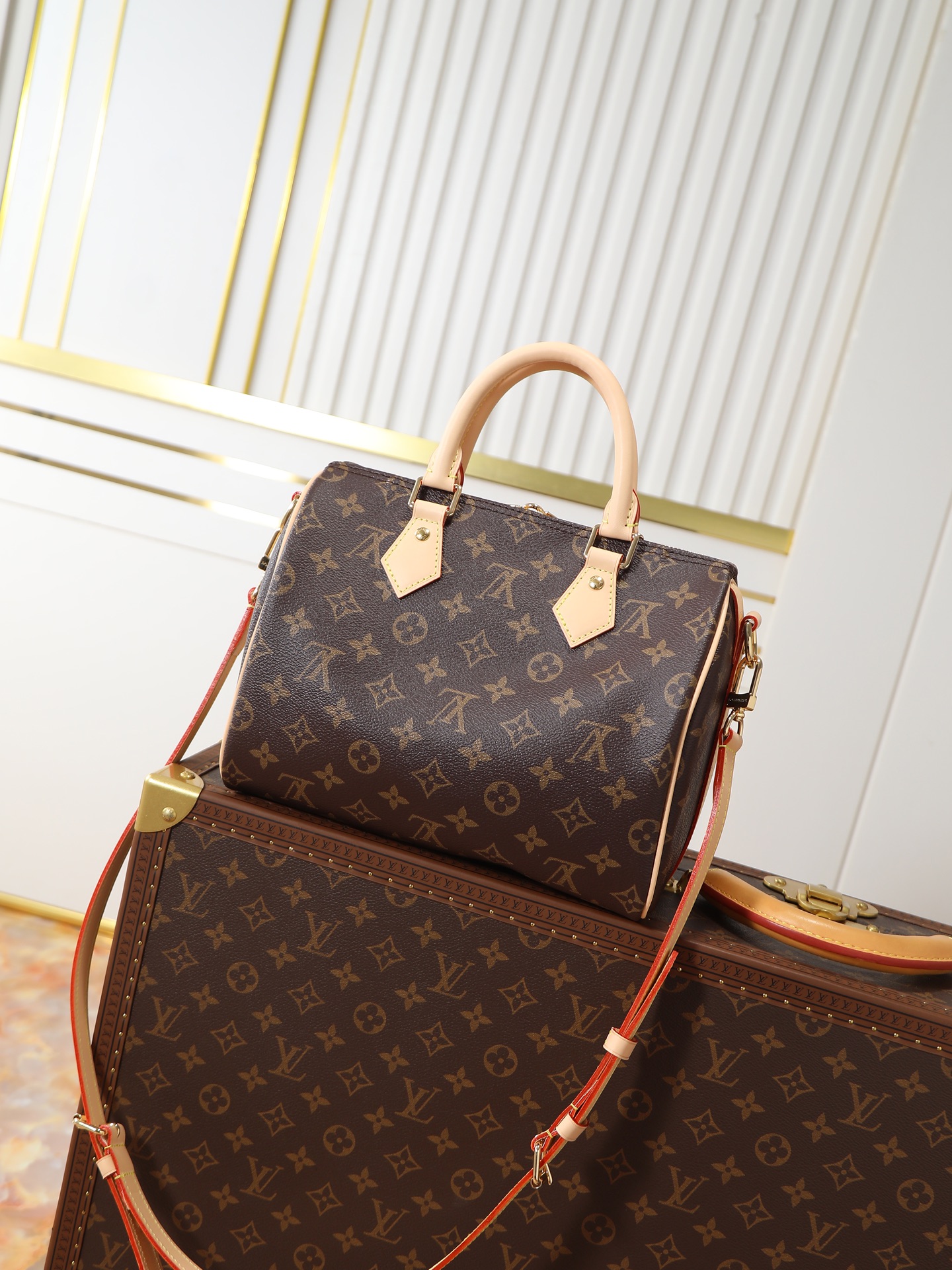 Louis Vuitton Speedy Bandouliere 25 Monogram Handbag - Image 3