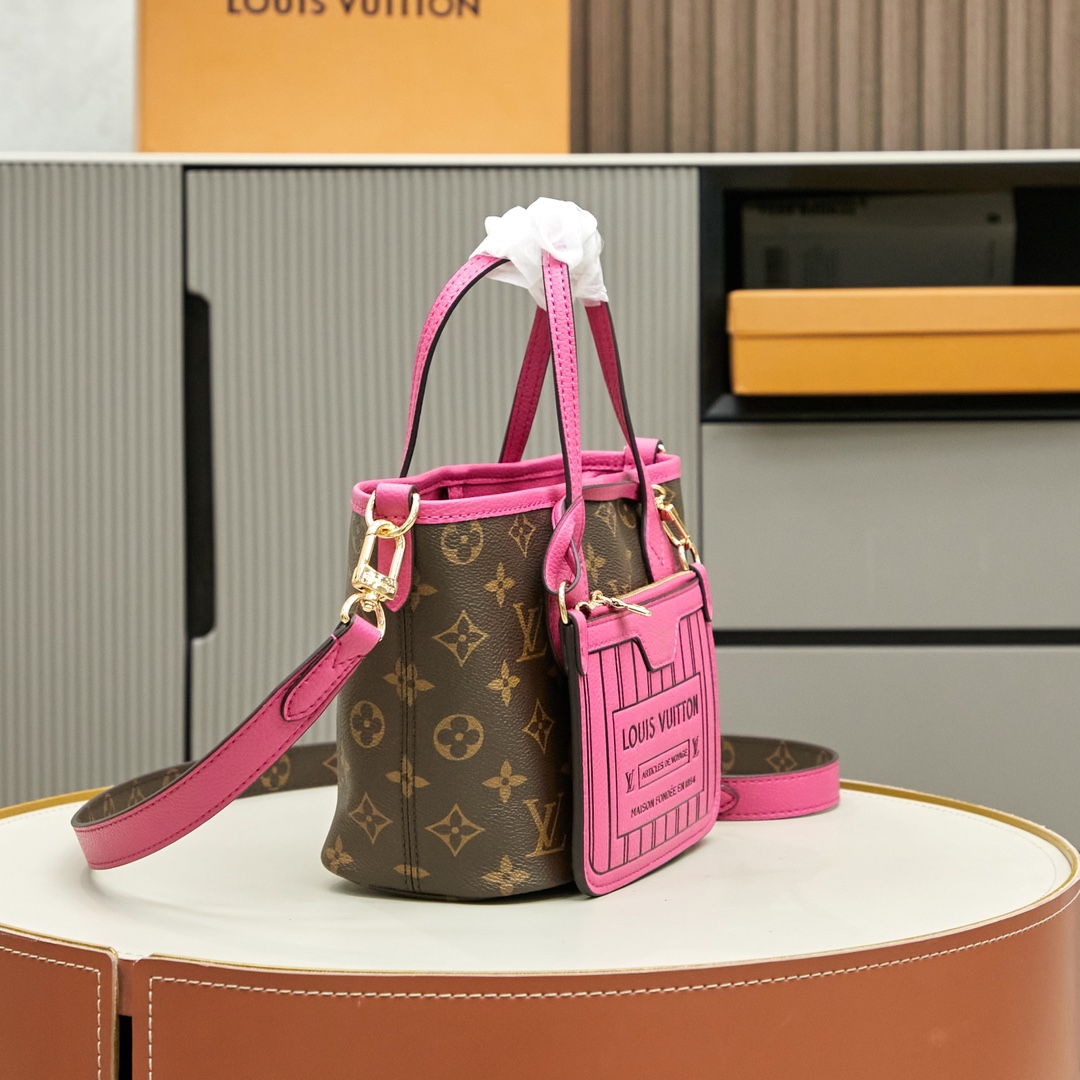 Louis Vuitton Neverfull Bandoulière Inside Out BB Reversible Crossbody Bag - Image 3