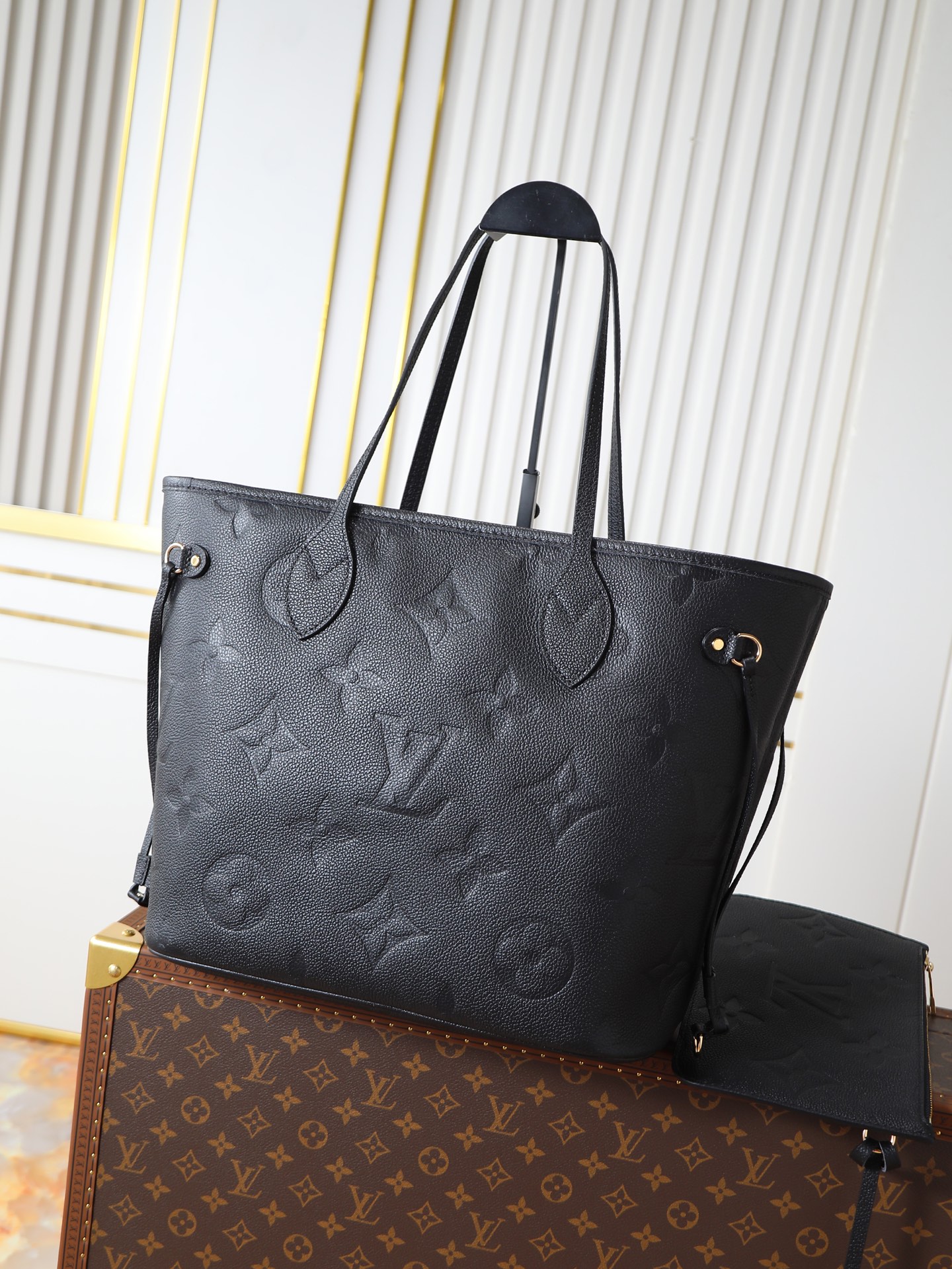Neverfull MM Monogram Empreinte Leather Tote Bag - Image 3