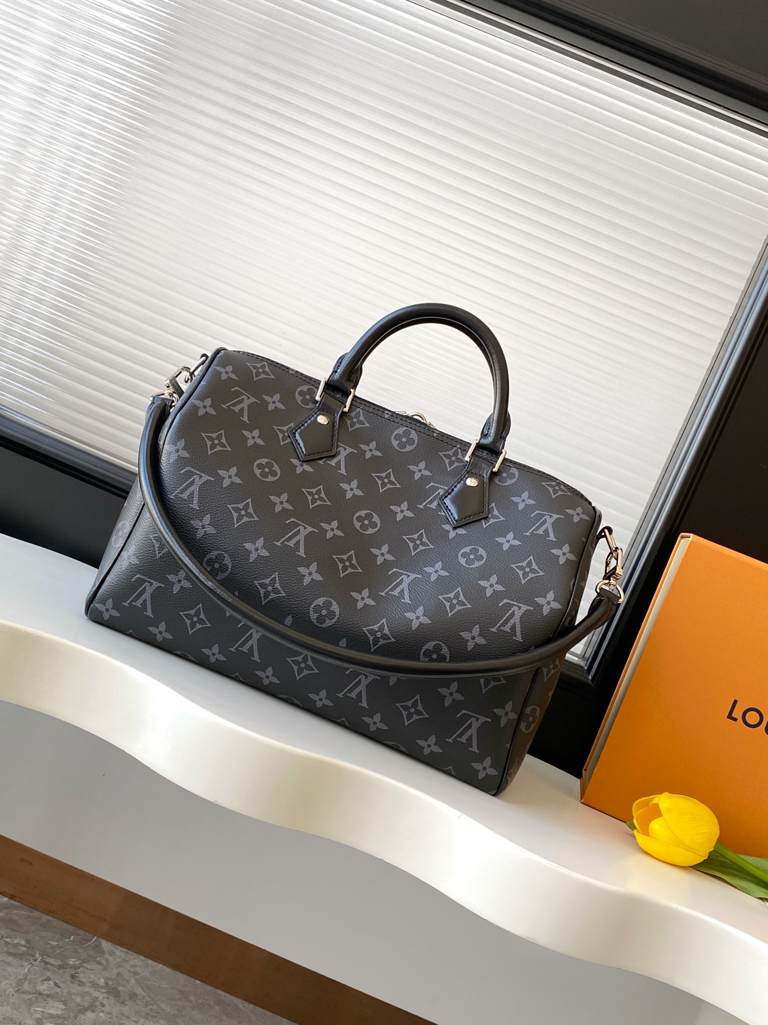 Louis Vuitton Speedy Soft 30 Handbag in Monogram Eclipse Canvas - Image 3