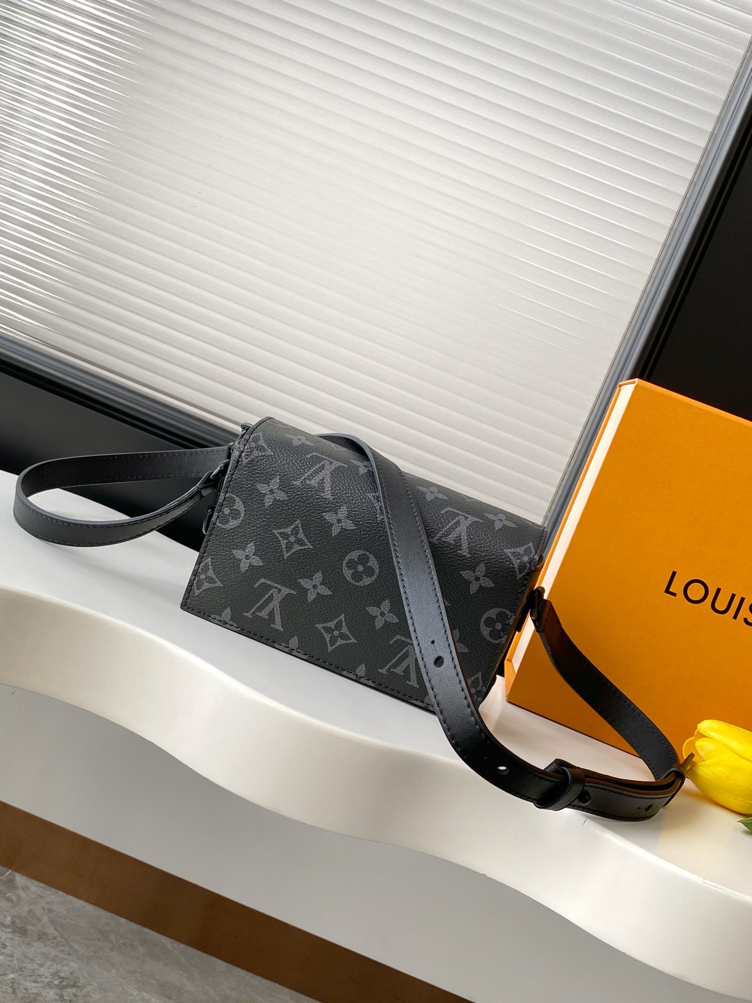Louis Vuitton Steamer Mini Crossbody Bag M81783 - Image 3