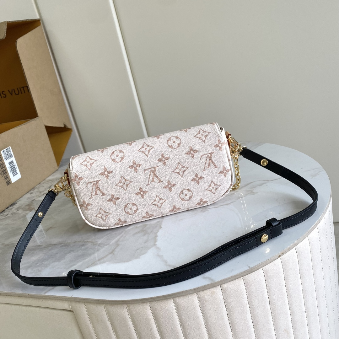 Wallet on Chain Ivy Monogram Canvas Shoulder Bag - Image 3