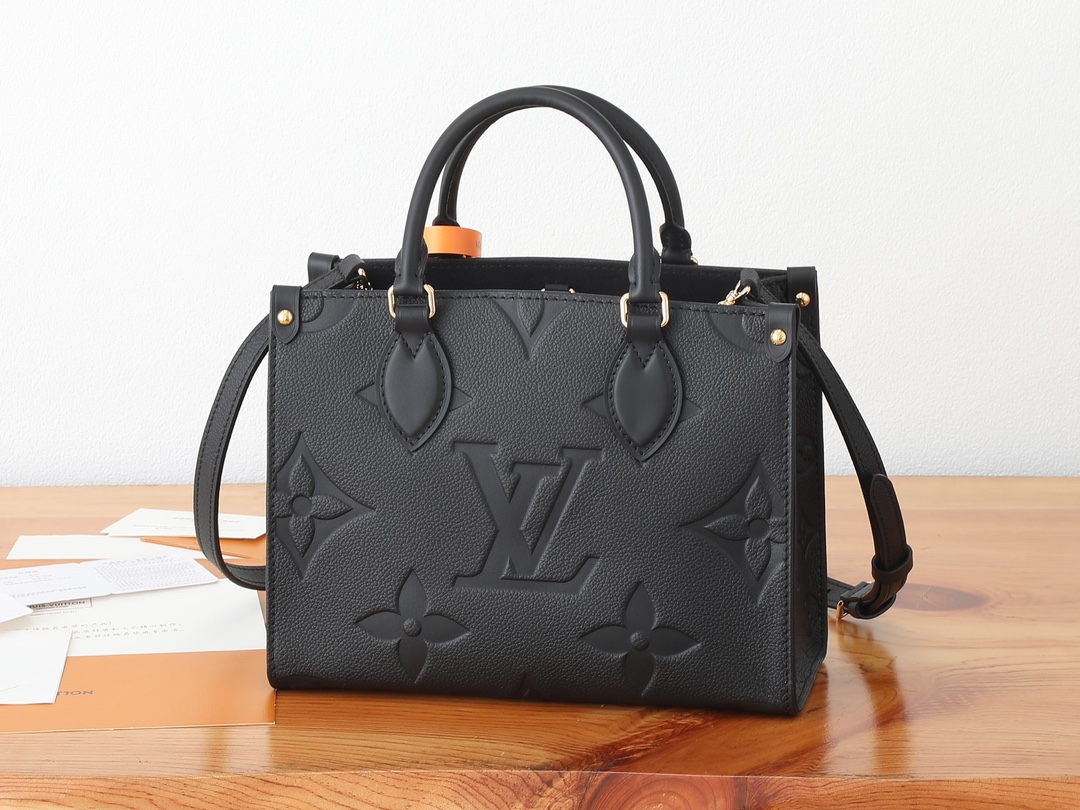 Louis Vuitton Onthego Small Tote Bag - Image 3