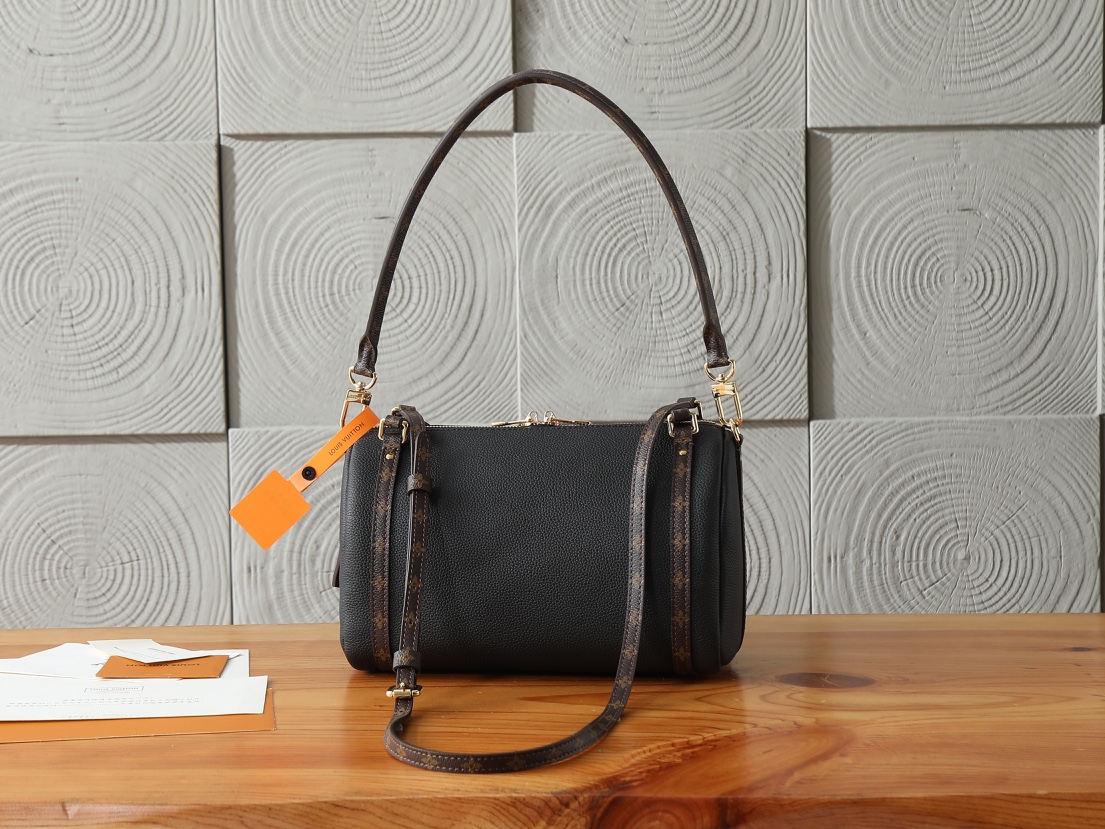 Louis Vuitton Express Small Handbag - Image 3