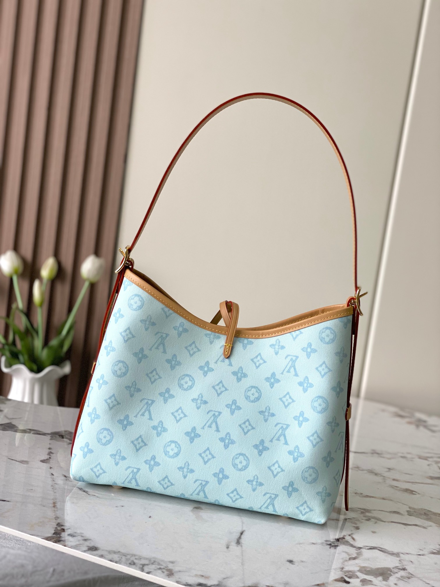 Louis Vuitton Carryall Medium Handbag in Blue Monogram Canvas - Image 3