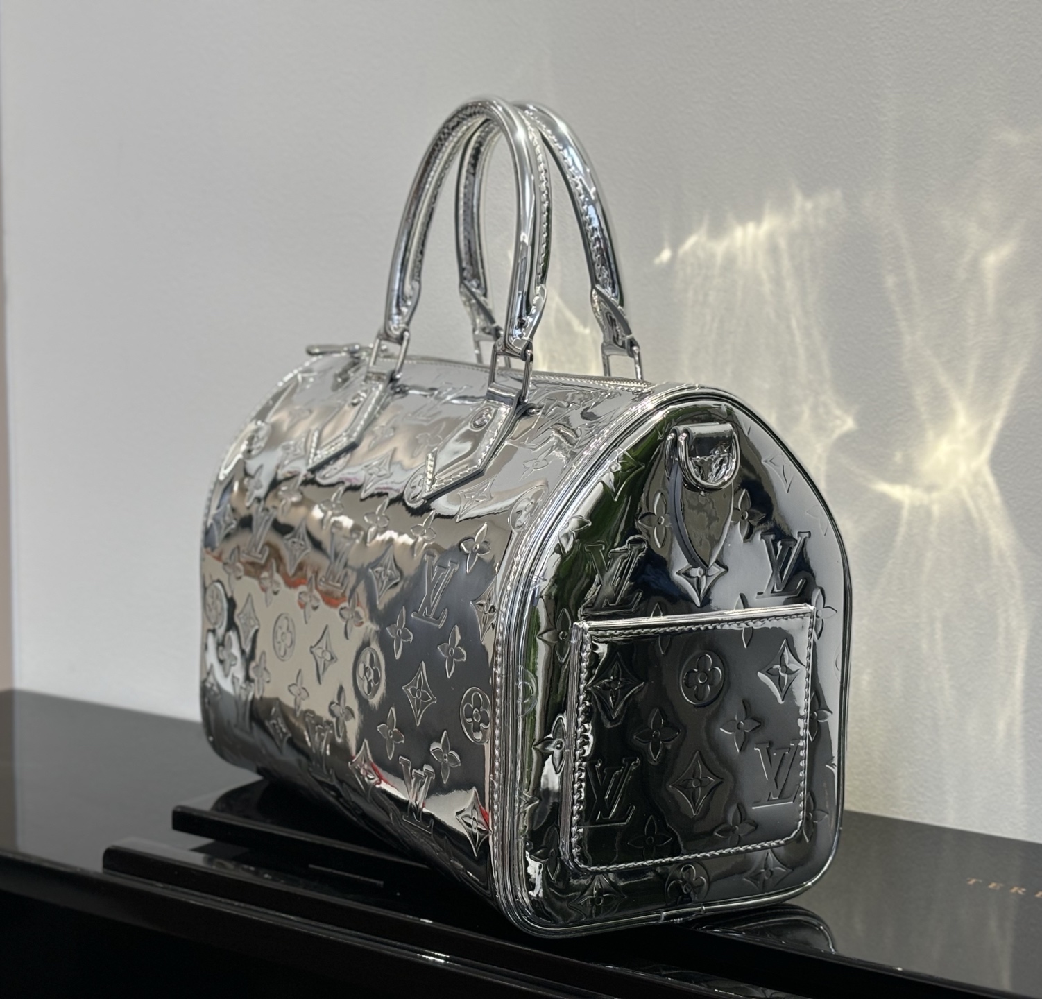 Louis Vuitton Speedy Bandouliere 25 Silver Monogram Mirror Bag - Image 3