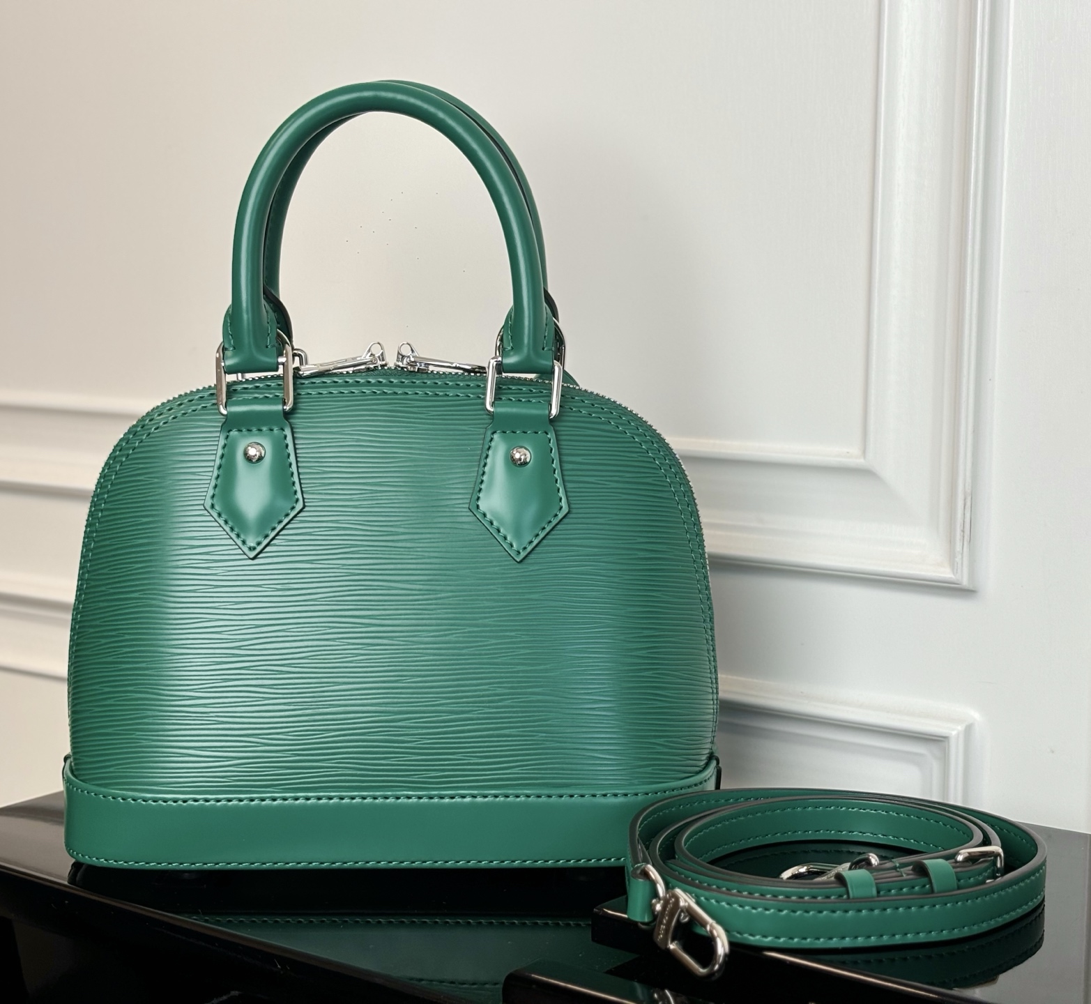 Alma BB Green Epi Leather Handbag - Image 3