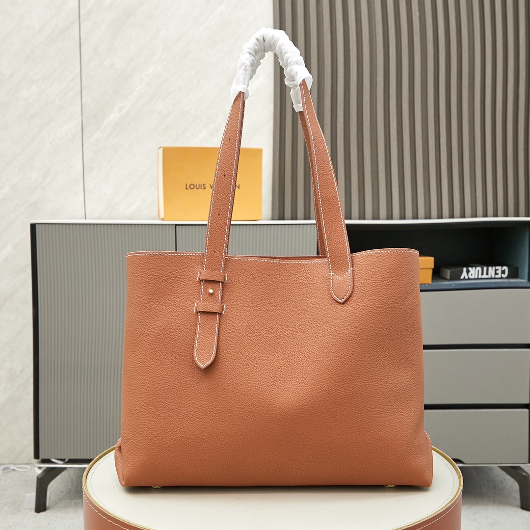 Low Key Cabas Medium Tote Bag - Image 3