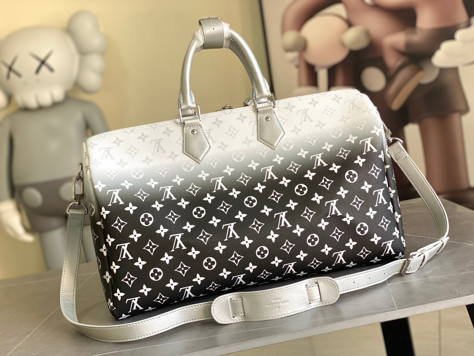 Louis Vuitton Keepall Bandouliere 45 Travel Bag - Image 3