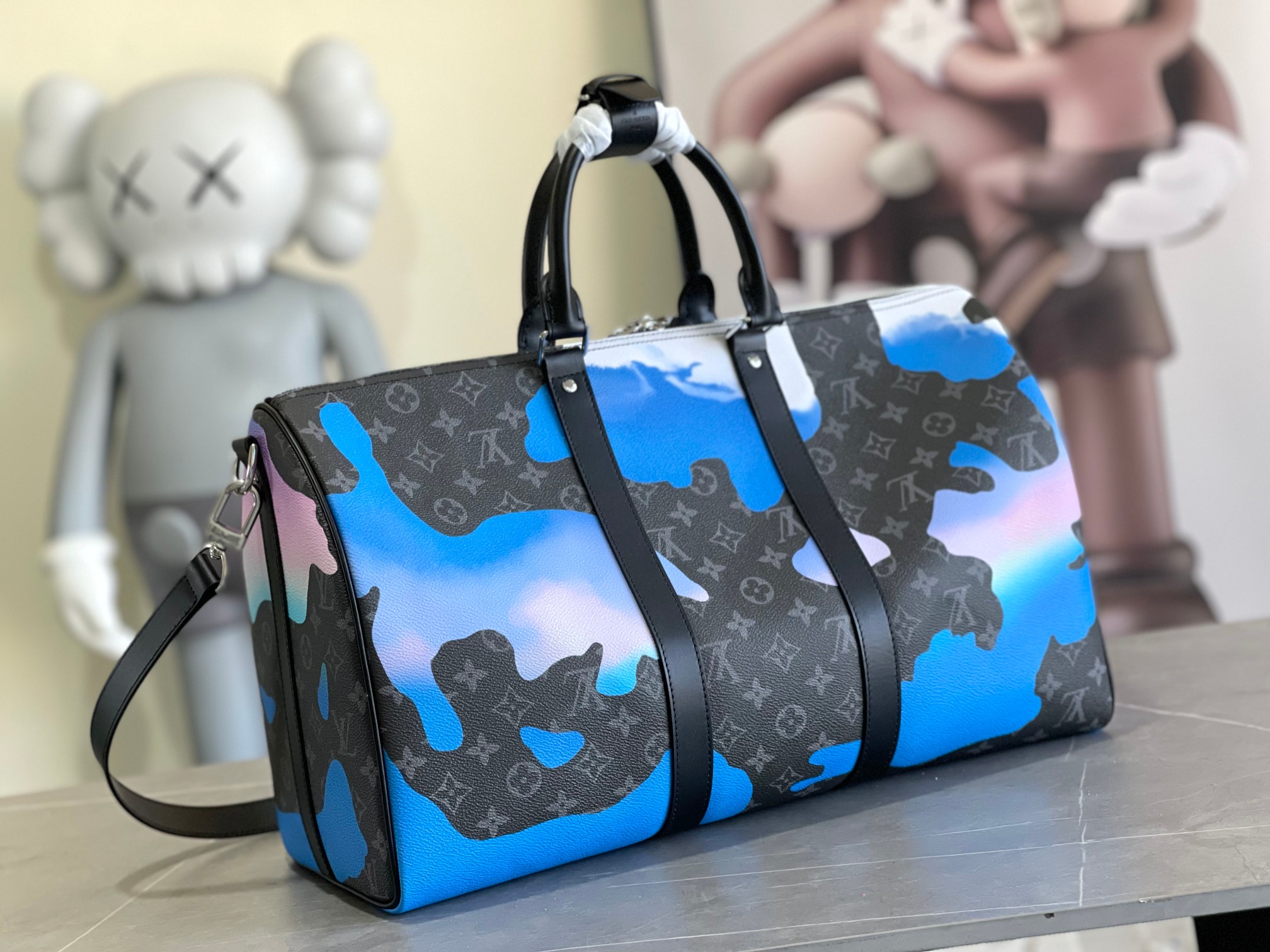 Louis Vuitton Keepall 45 Travel Bag - Image 3