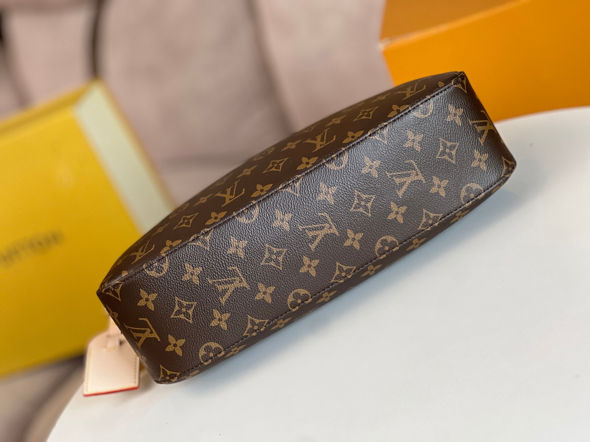 Louis Vuitton M11952 Slouchy Small Shoulder Bag - Image 3