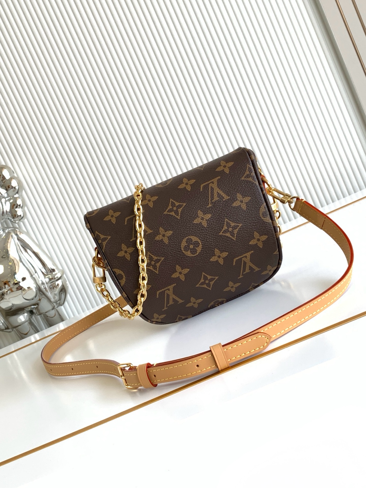 Louis Vuitton Mini Bumbag M82335 Monogram Coated Canvas Belt Bag - Image 3