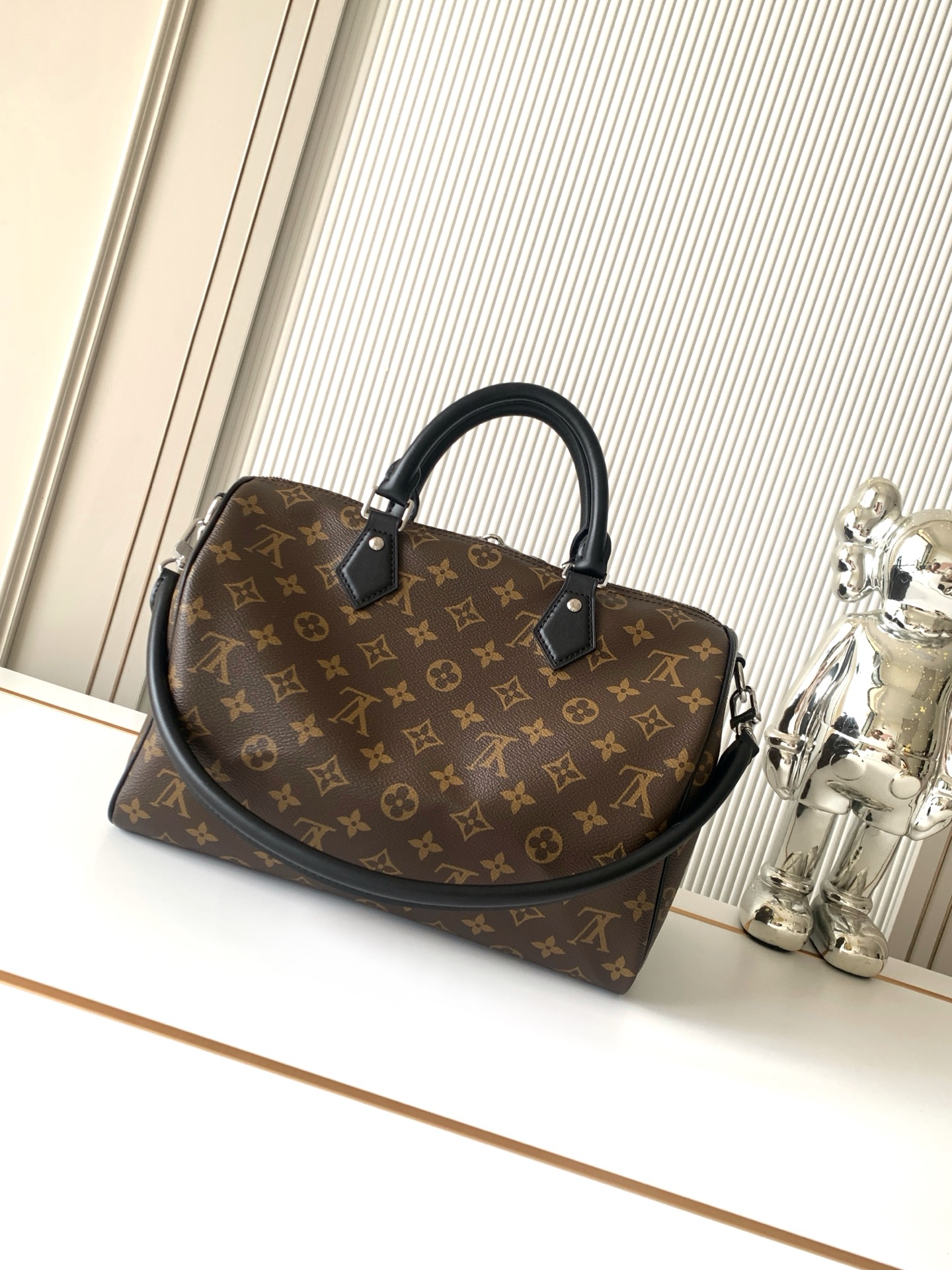 Louis Vuitton Speedy Soft 30 Dark Monogram Handbag - Image 3