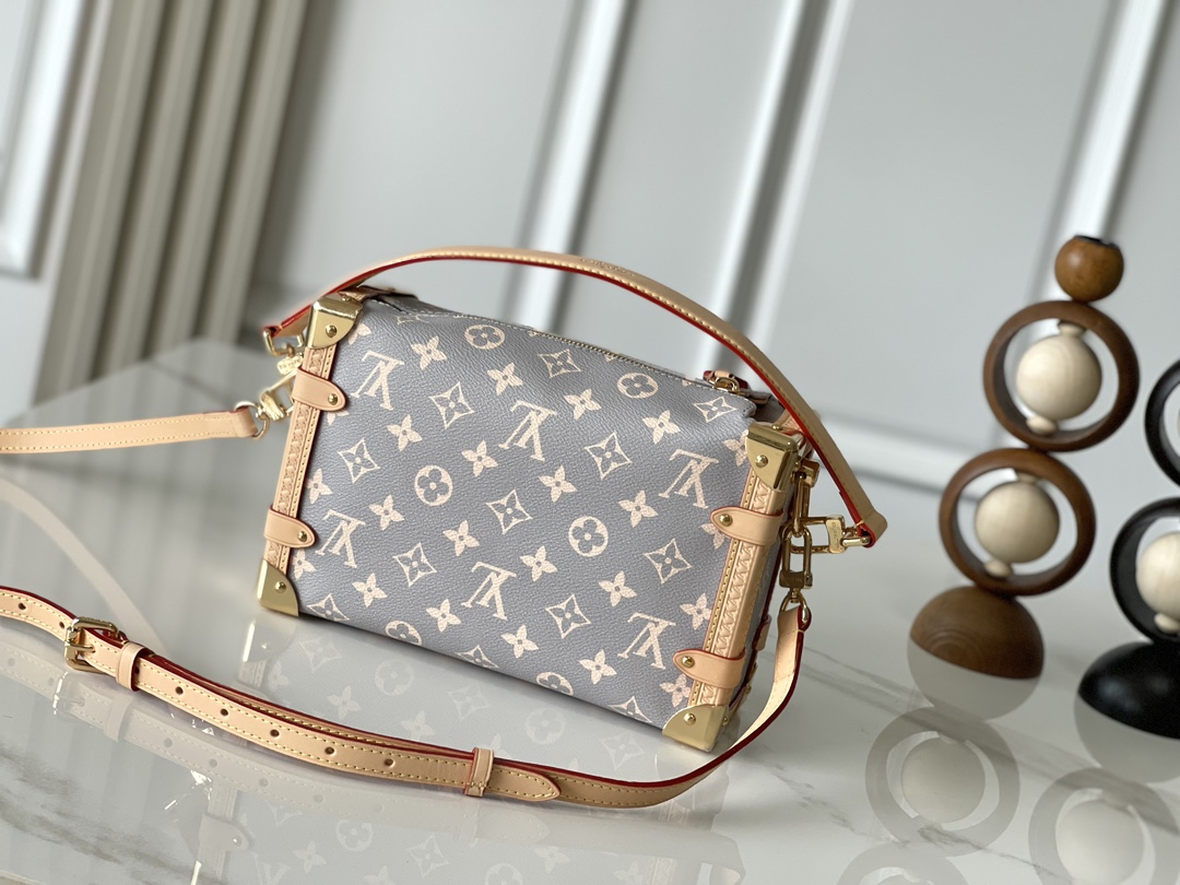 Side Trunk Medium Shoulder Bag M12428 - Image 3