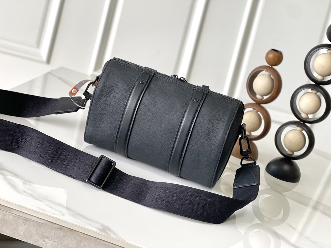 Louis Vuitton M59255 City Keepall Travel Bag - Image 3
