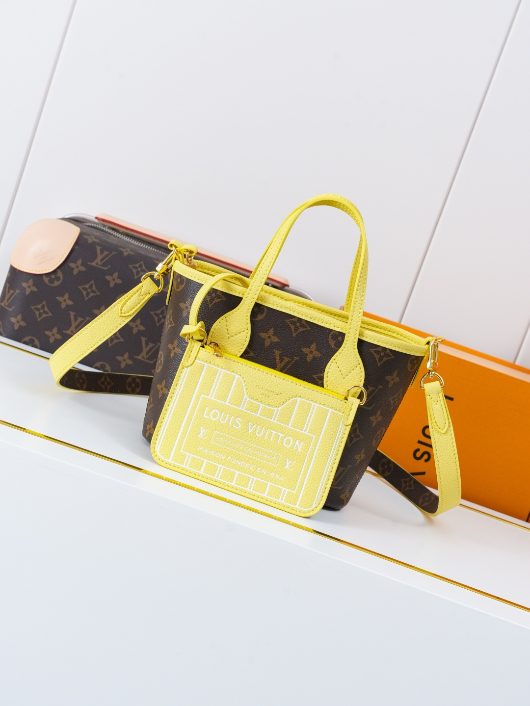 Louis Vuitton Neverfull Inside Out BB Handbag - Image 3