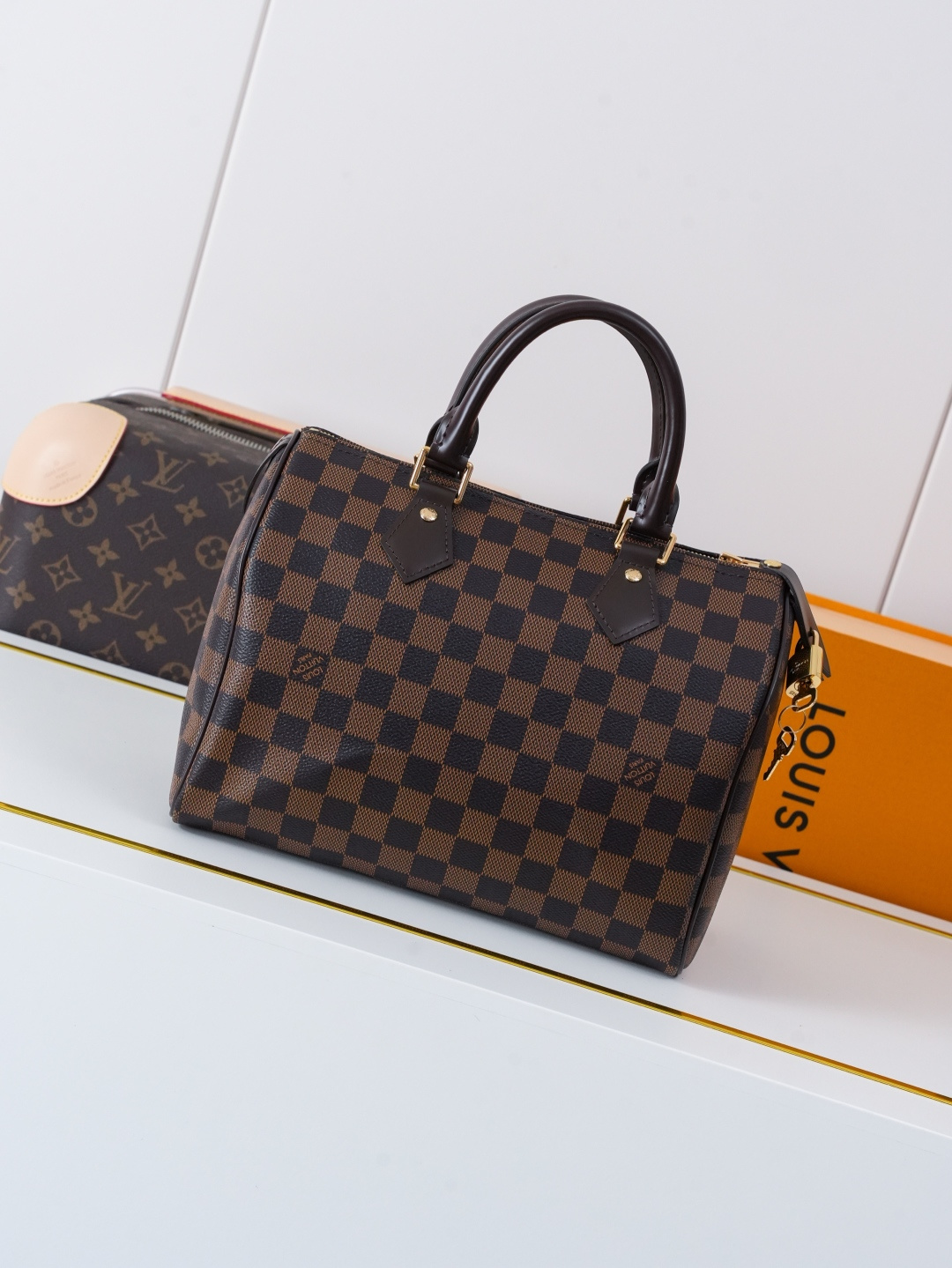 Louis Vuitton Speedy Bandouliere 25 Monogram Canvas Handbag - Image 3