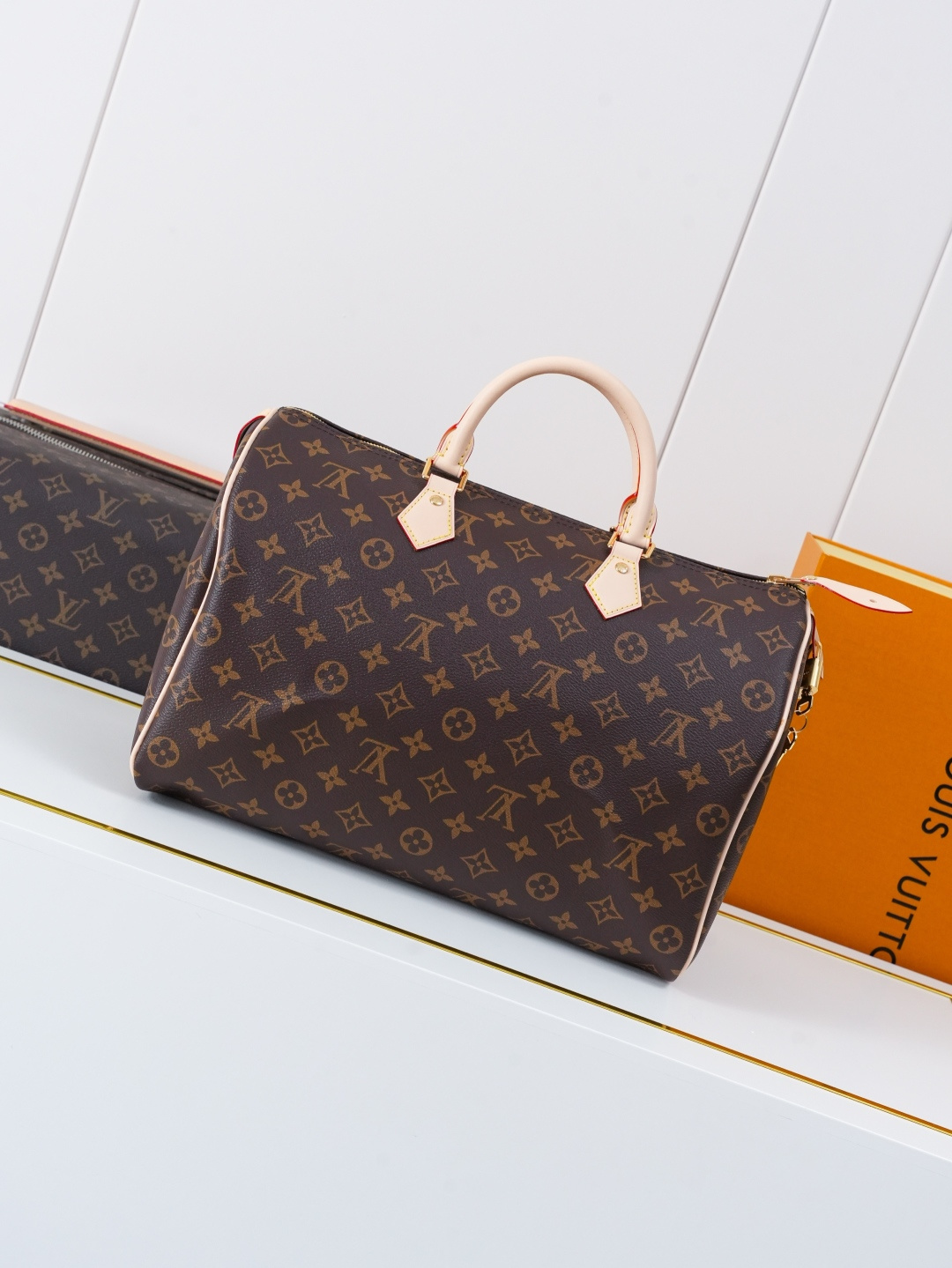 Louis Vuitton Speedy Bandoulière 35 Handbag in Damier Ebene - Image 3
