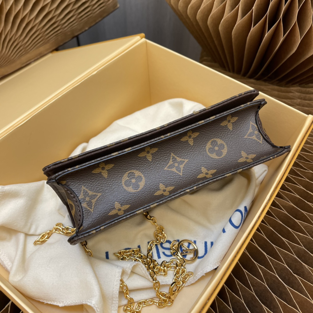 Louis Vuitton Lily Wallet on Chain in Monogram Canvas - Image 3