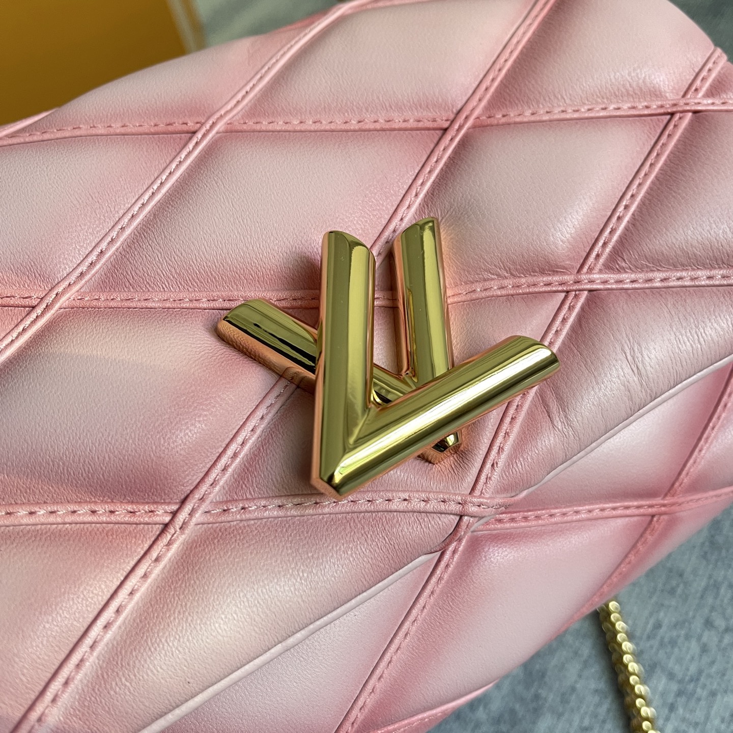 Louis Vuitton GO-14 Medium Handbag - Image 3
