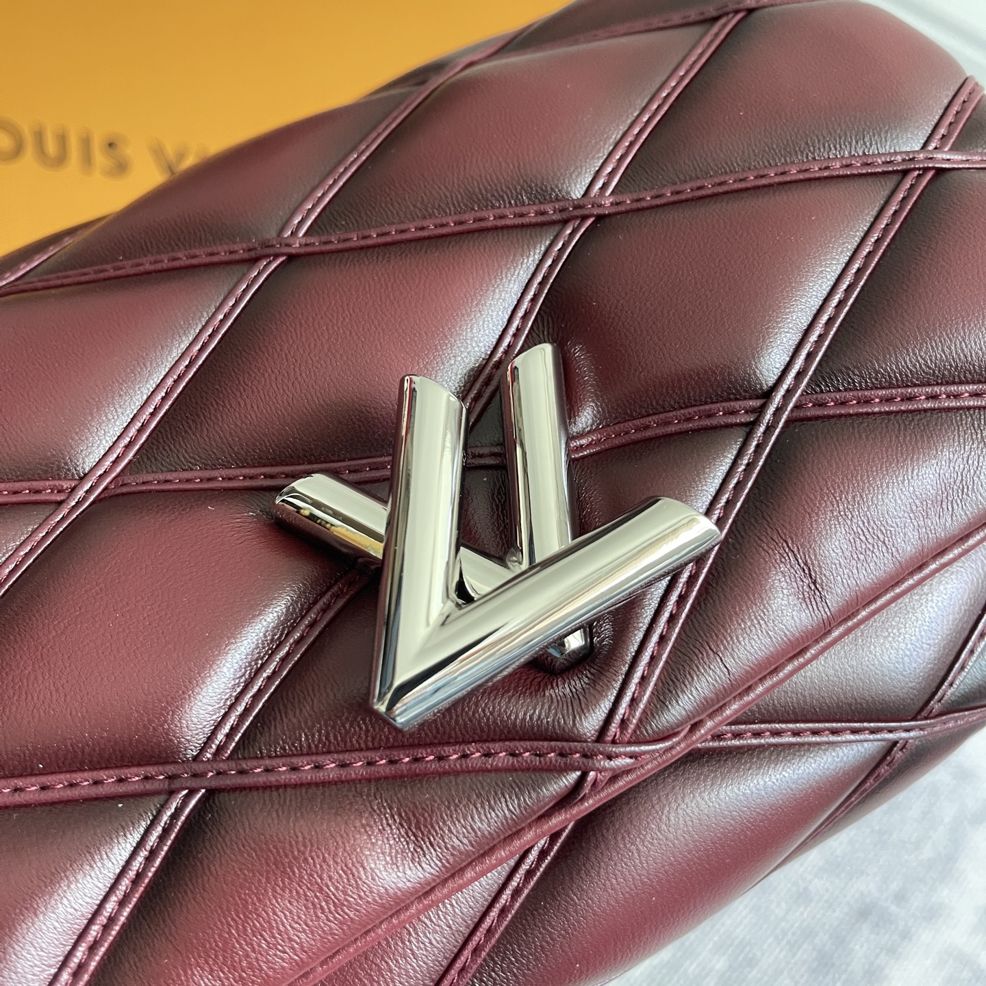 Louis Vuitton GO-14 Medium Handbag - Image 3