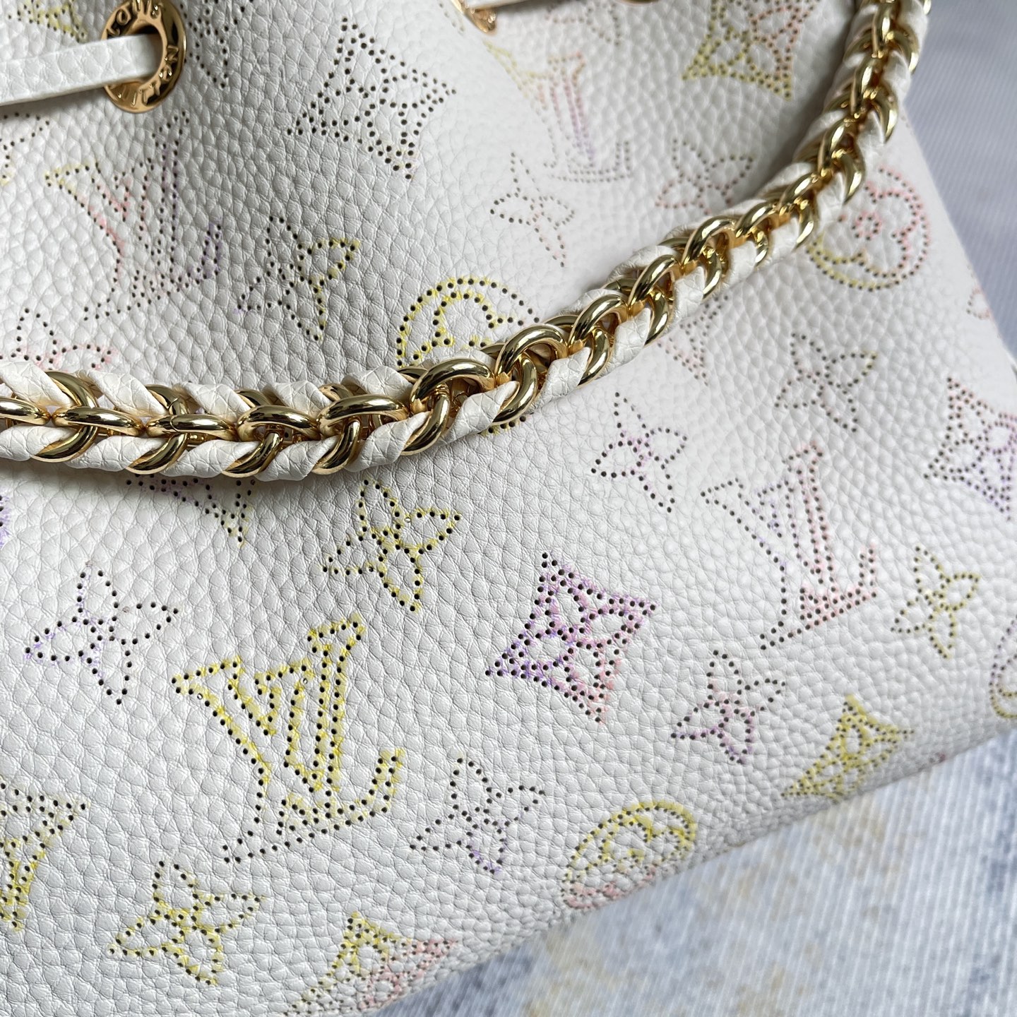 Bella Dream Series Handbag M15114 - Image 3