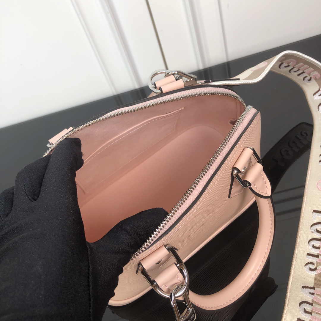 Louis Vuitton Alma BB Crossbody Bag in Pink Epi Leather - Image 3