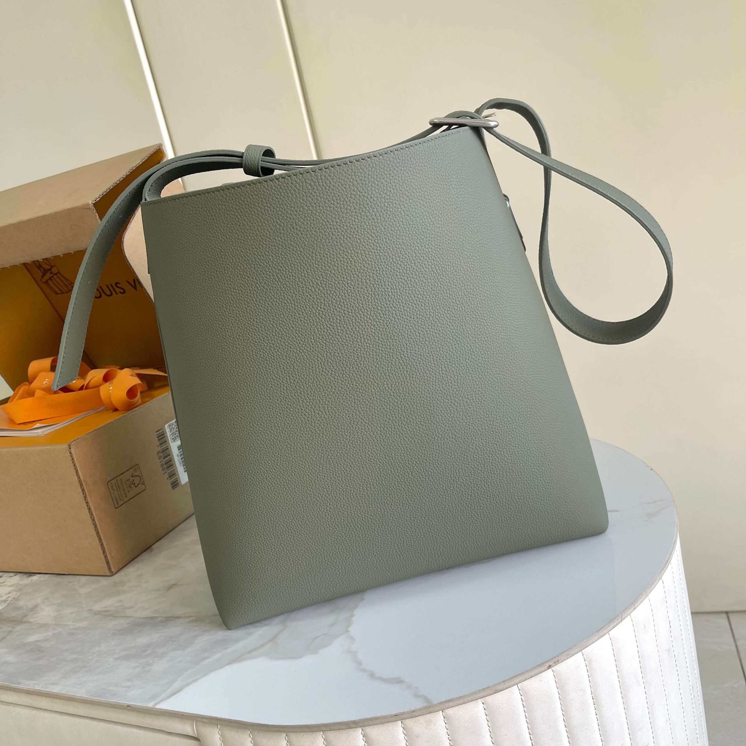 Louis Vuitton Verso Hobo Handbag M26747 Green - Image 3