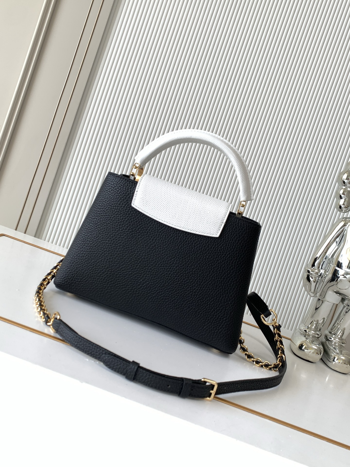 Louis Vuitton Capucines BB Handbag N85830 - Image 3