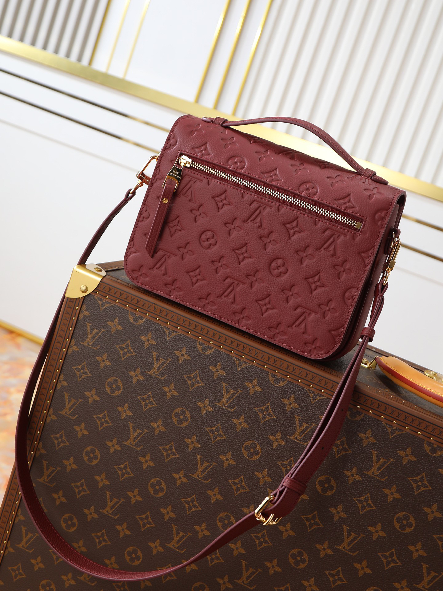 Louis Vuitton Pochette Métis Handbag in Burgundy Monogram Empreinte Leather - Image 3